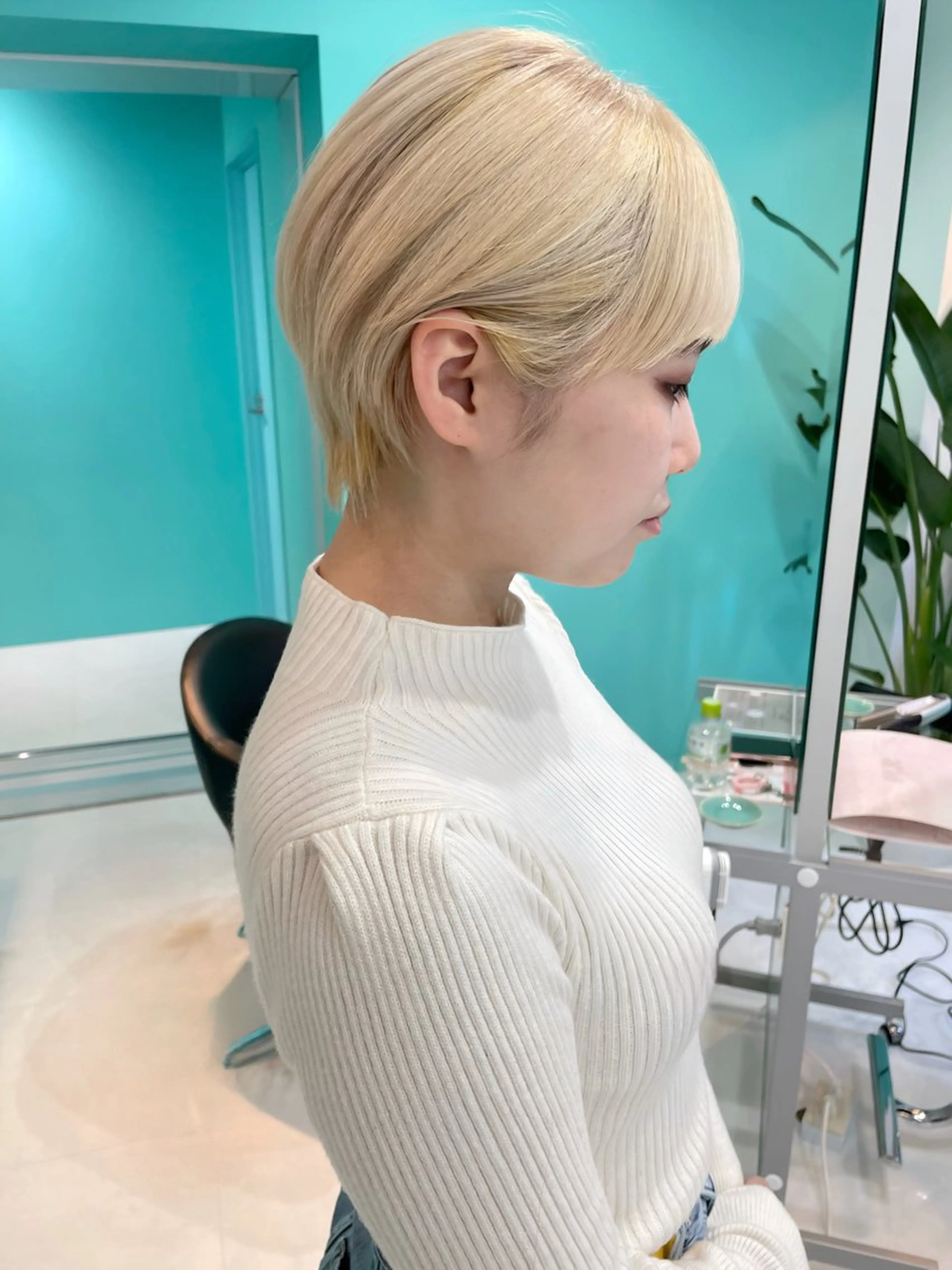 ショート カラー ブリーチ トリートメント 🫧ショート/ボブ 池袋西口・泡渕✂️のヘアスタイル