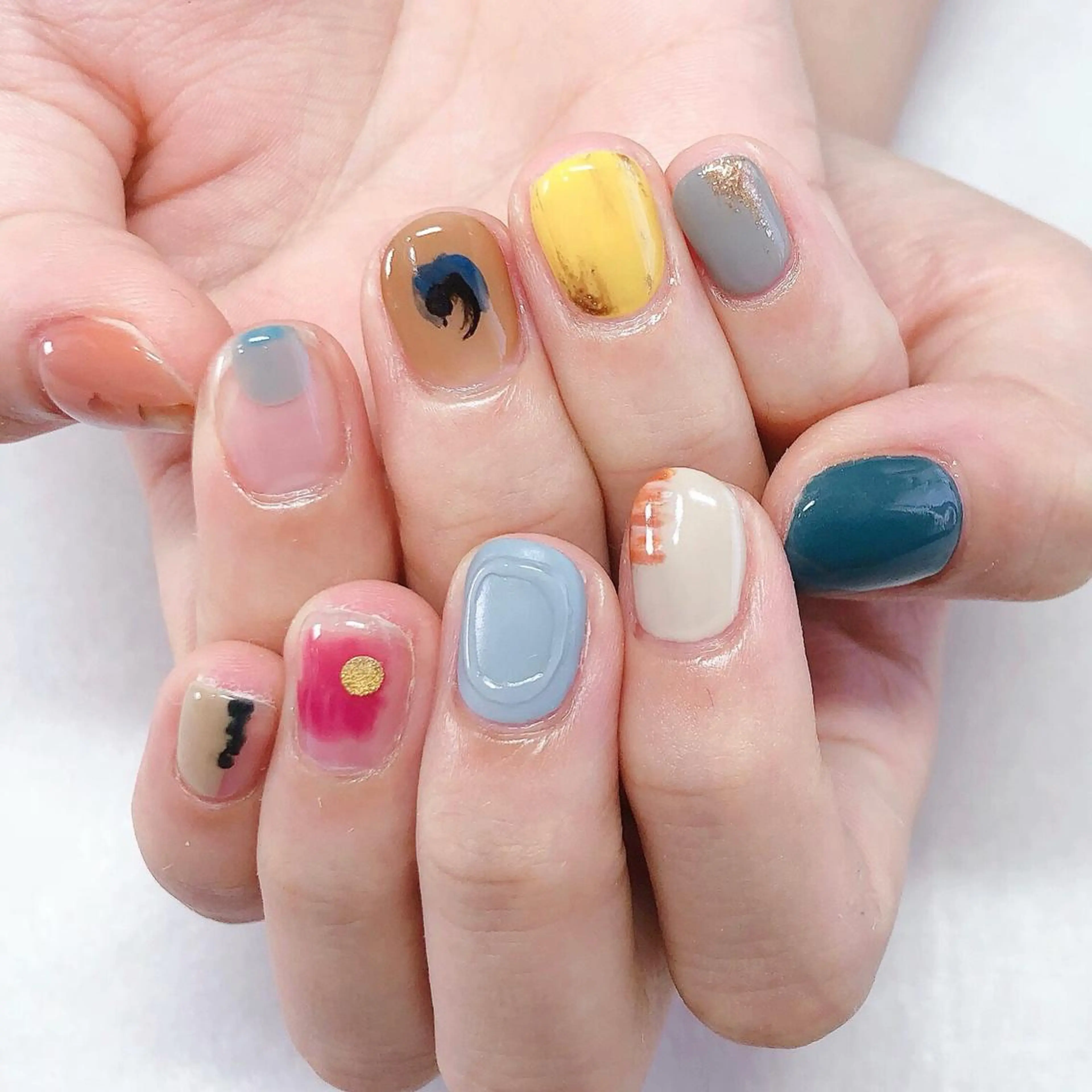 ネイル ジェルネイル 東 千夏のネイルデザイン