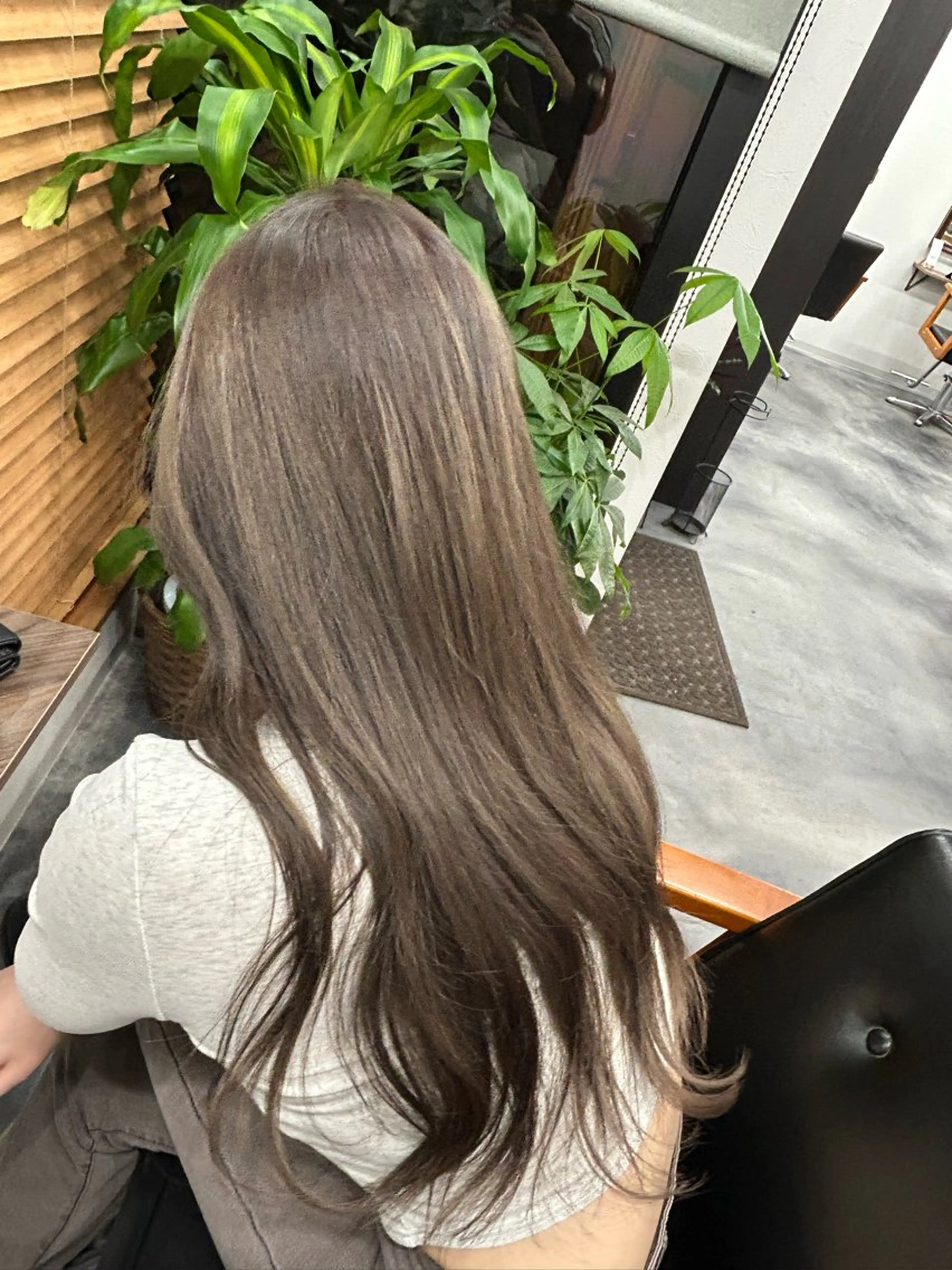 ロング Modelo所属・山内 千裕のヘアスタイル