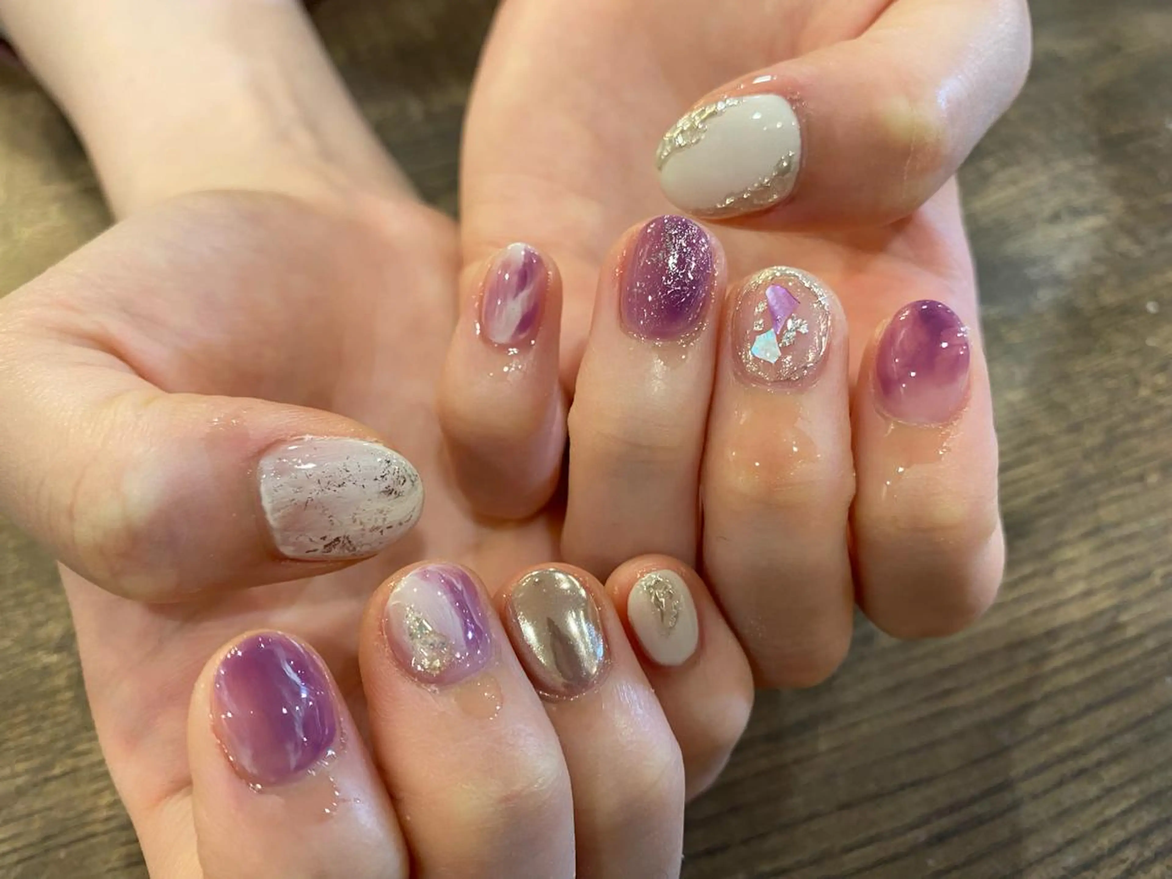 ネイル アートネイル ハンドネイル Cleo伏見店🌿 Momokaのネイルデザイン