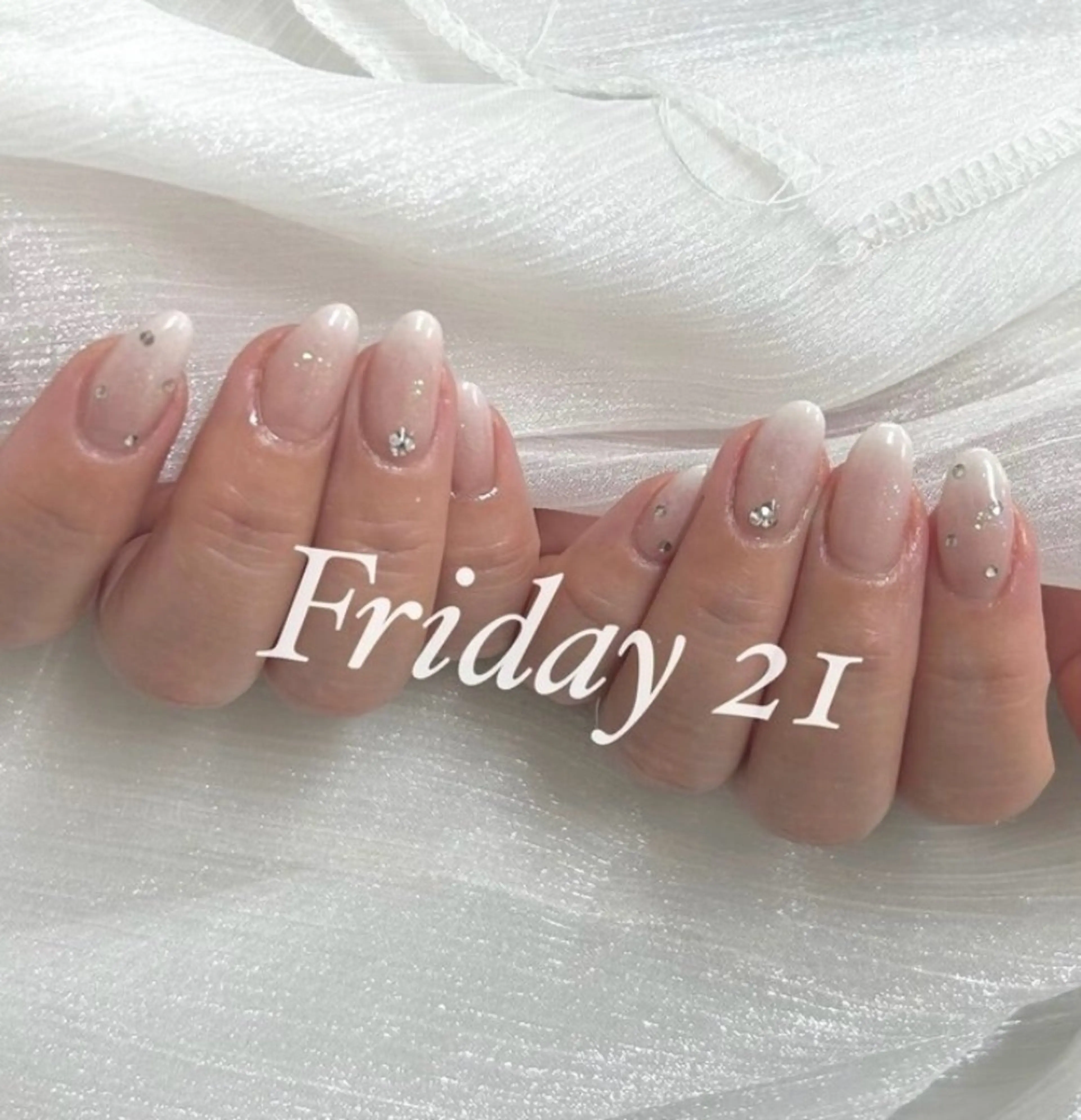 ネイル ネイルサロン Friday 21所属・ネイルサロン Friday 21のネイルデザイン