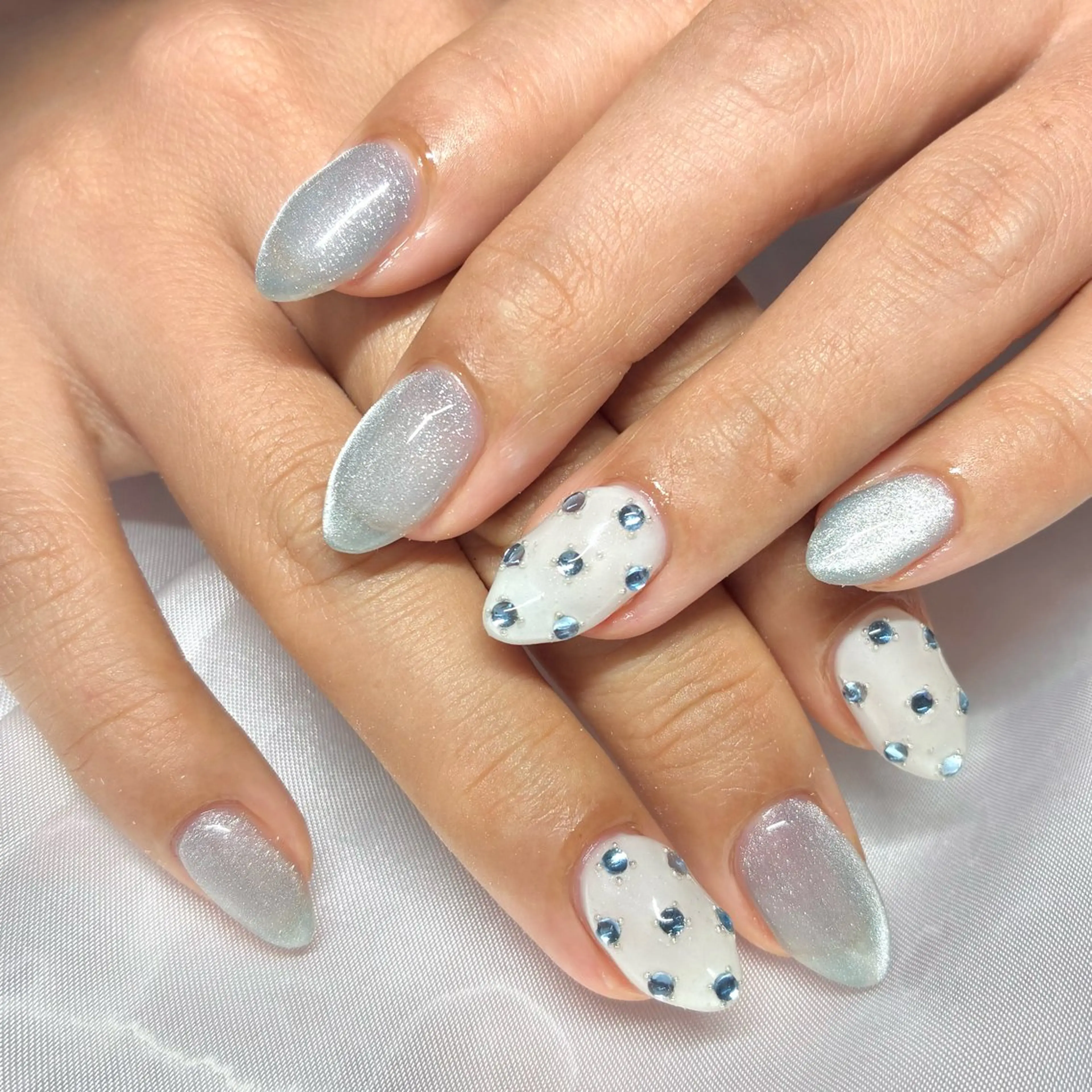 ネイル ジェルネイル マグネットネイル ハンドネイル Nail ヌシん家 AKANEのネイルデザイン