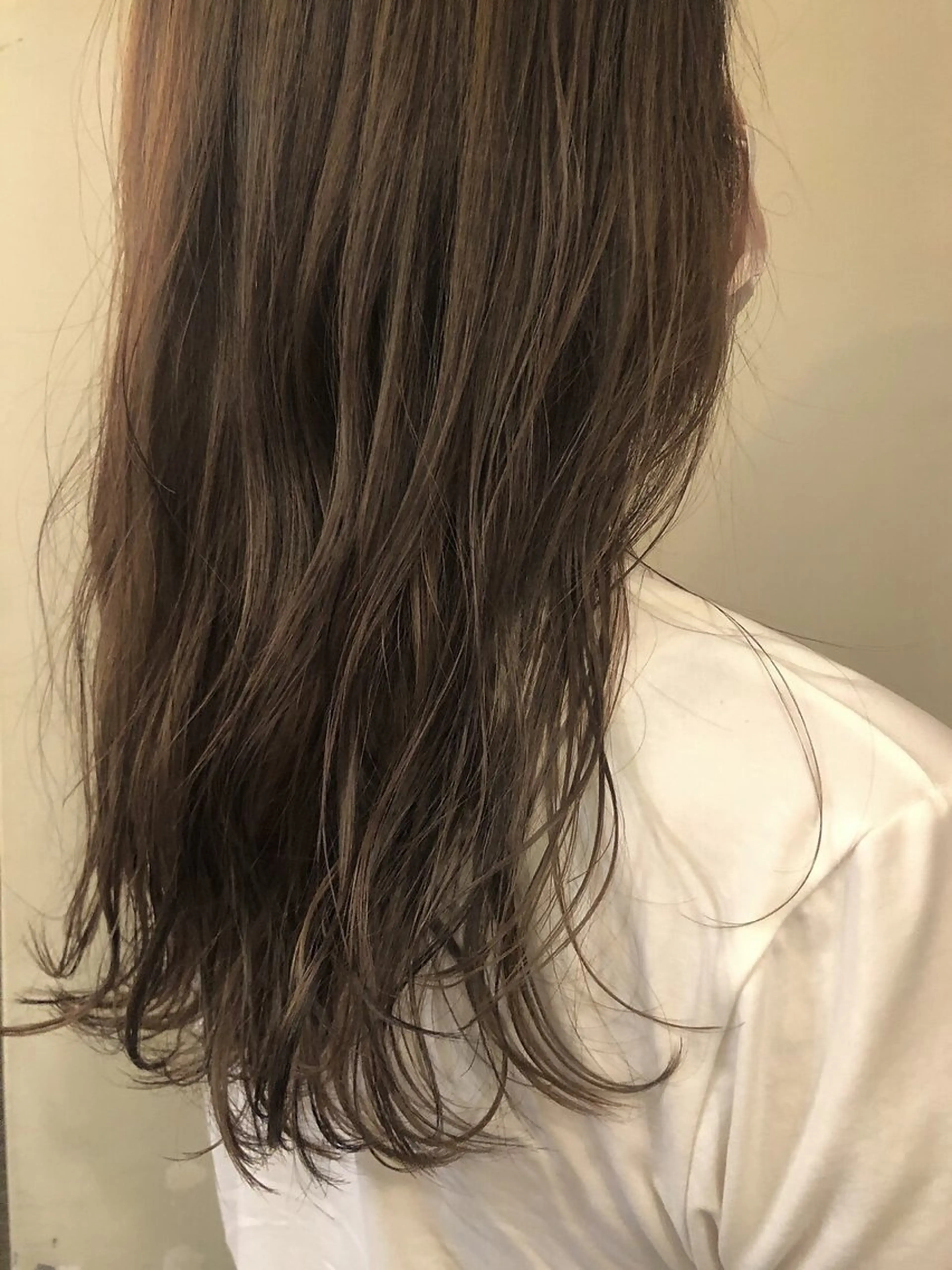 ケアブリーチハイライト&カラー&トリートメントの写真