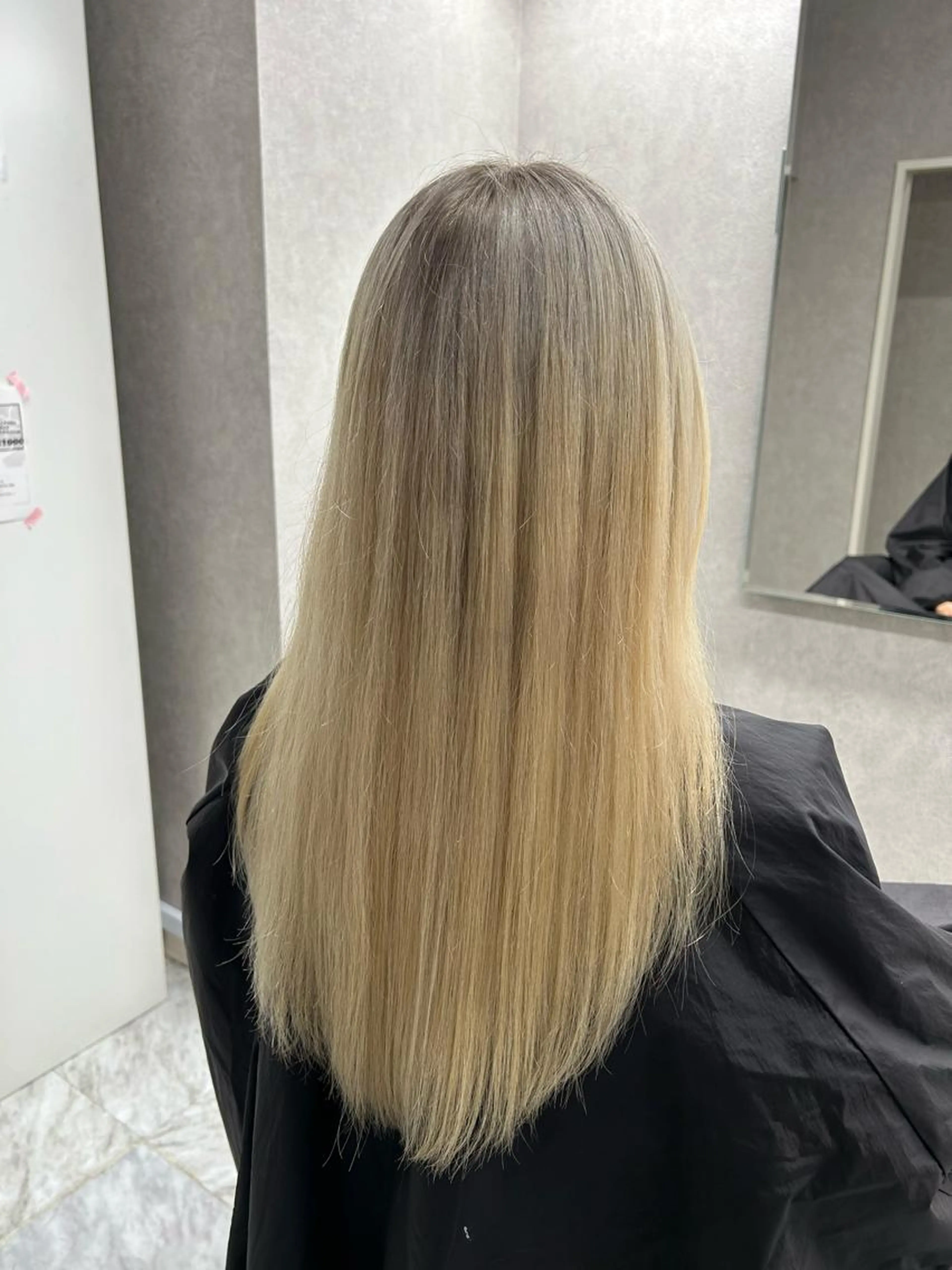 ブリーチリタッチ👩🏼❤️＋カラー✨の写真