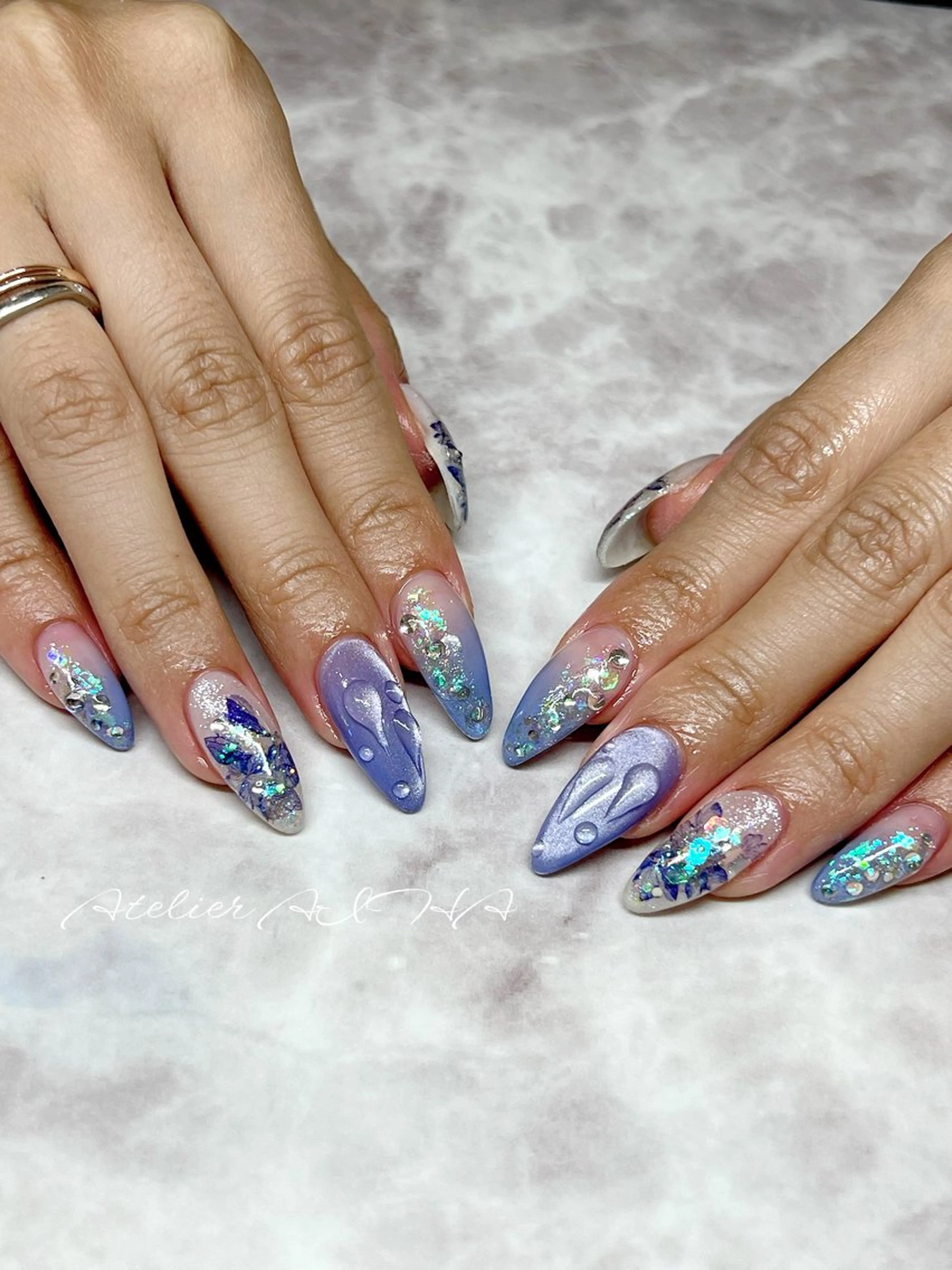 セミロング アトリエAIHA所属・アトリエAIHA★ フィルイン推奨サロンのネイルデザイン