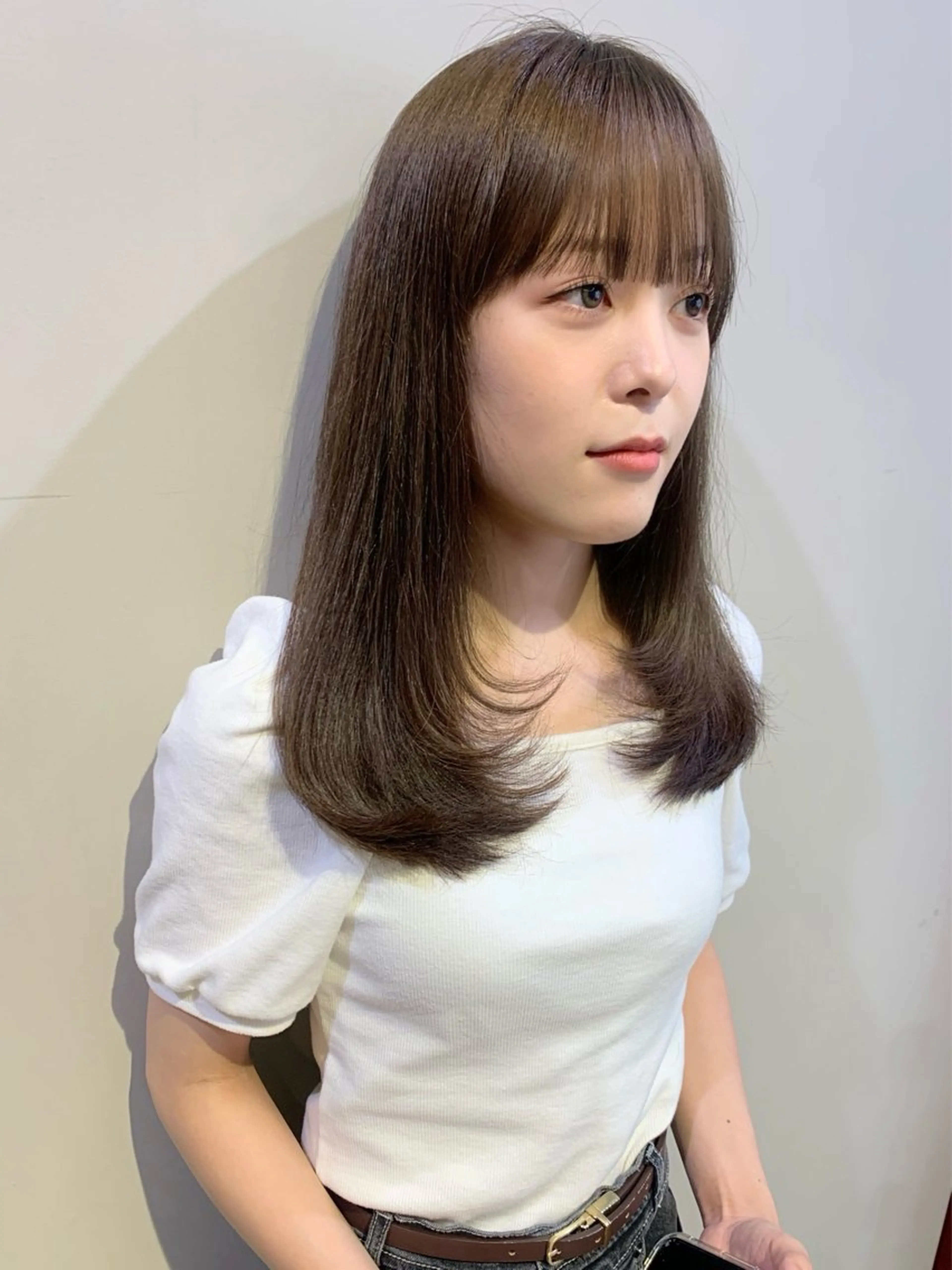 セミロング LOREN＋透明感 オリーブhirokoのヘアスタイル