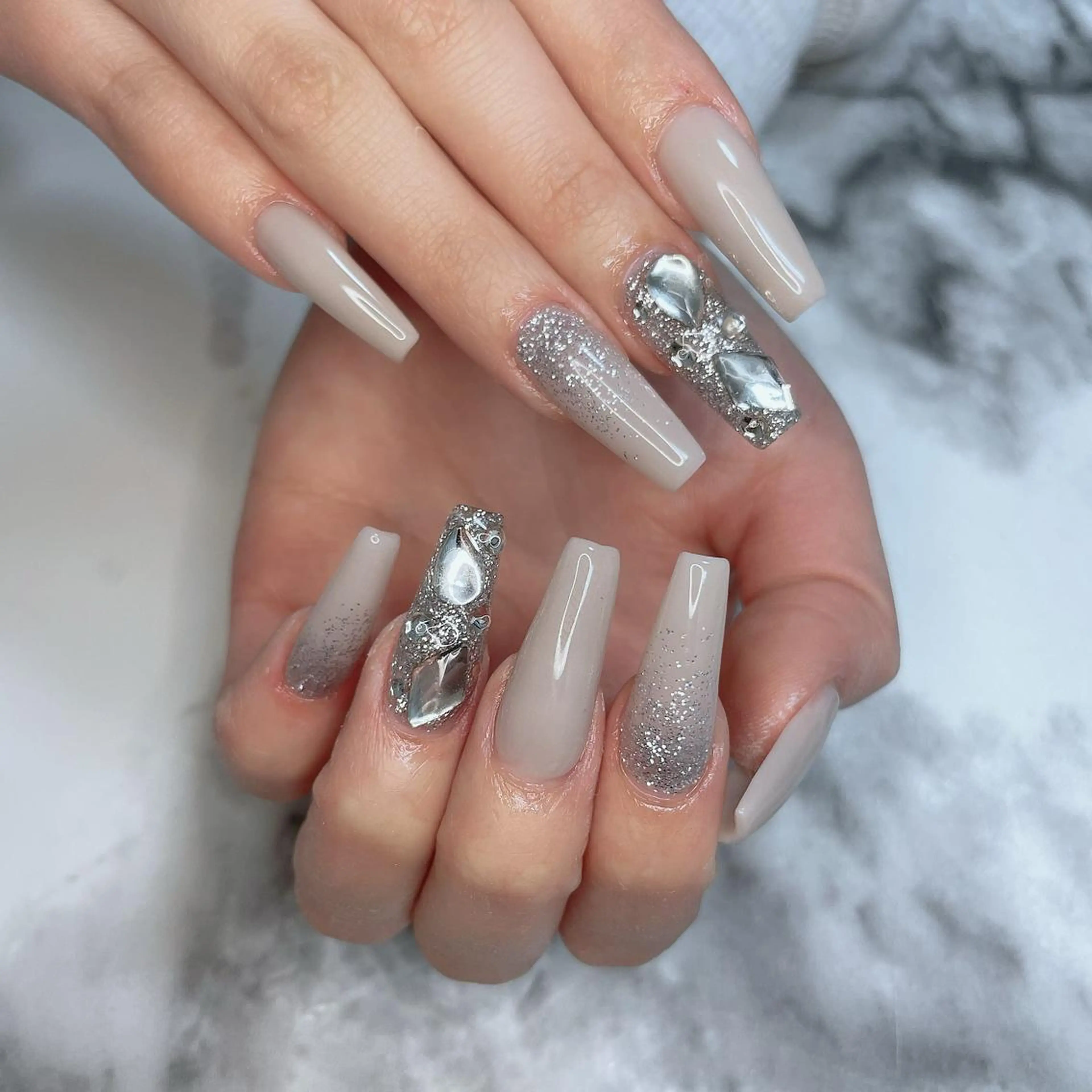 ネイル ハンドネイル salon de belnetta所属・kayo 💅のネイルデザイン