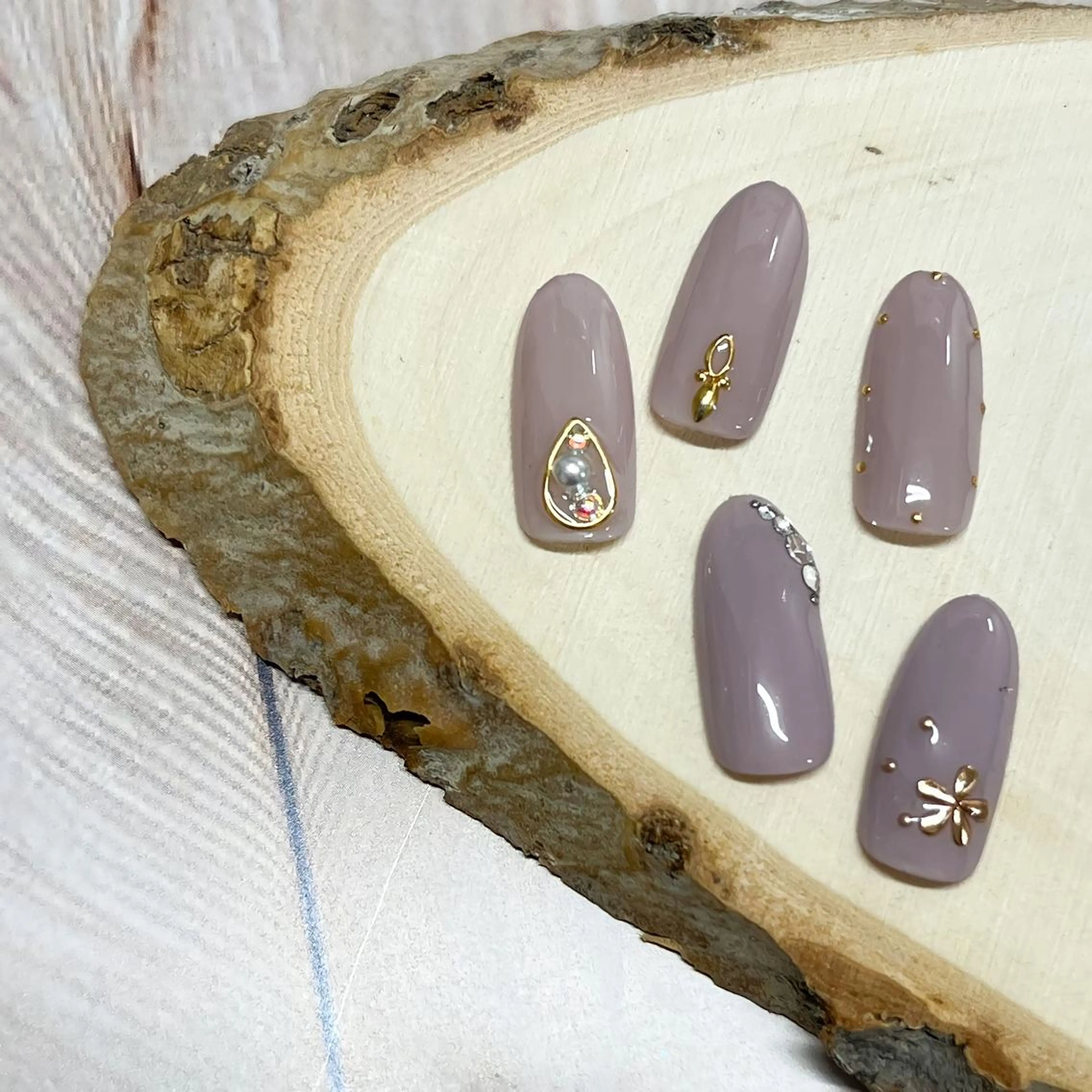 ネイル アートネイル Naily（TK） 旧B’Nail立川店のネイルデザイン