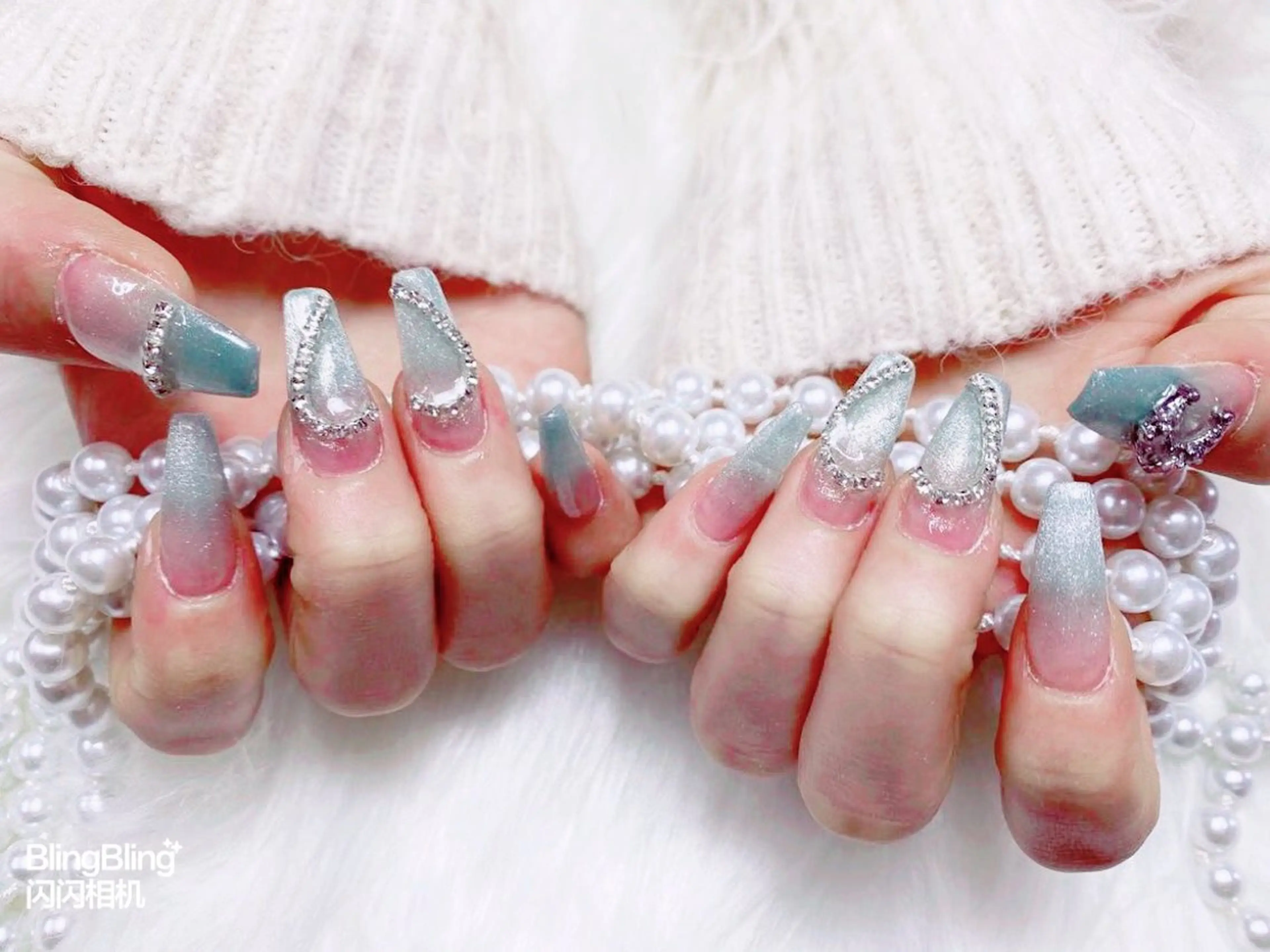 ネイル ワンホンネイル Zz nail salonのネイルデザイン