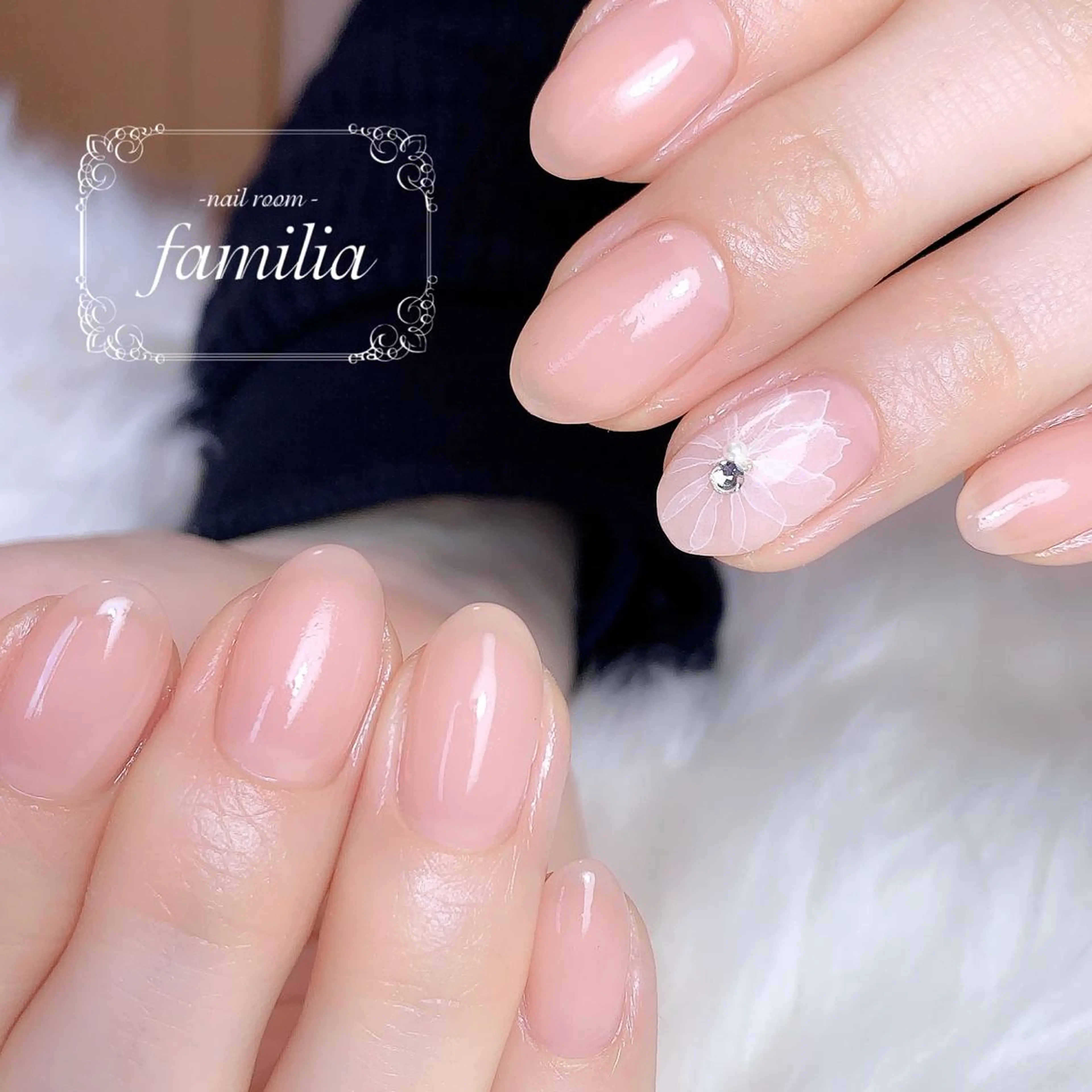 ネイル フラワーネイル -nailroom- familiaのネイルデザイン