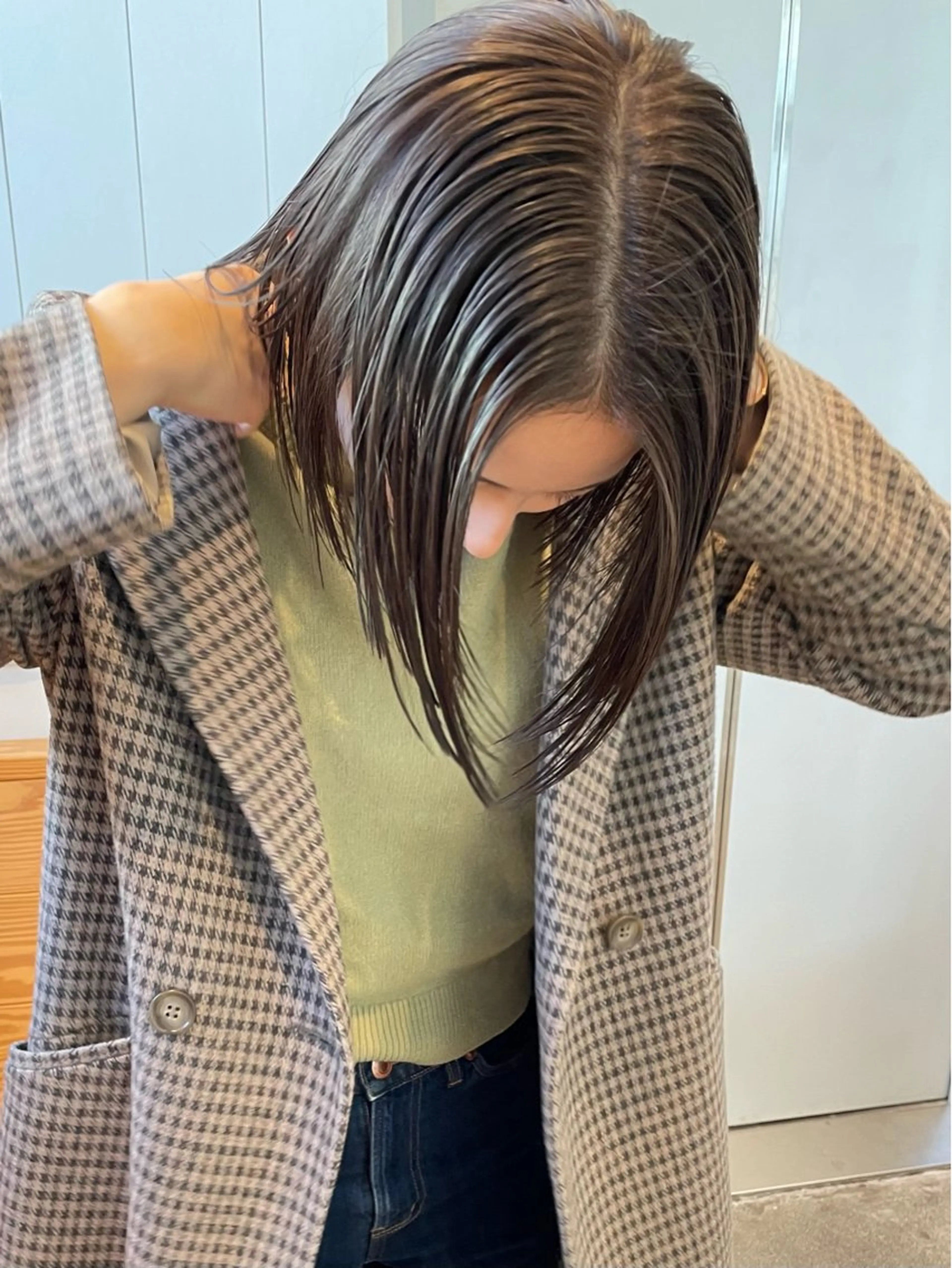 ミディアム カラー グレージュ オリーブグレージュ オリーブグレー Kouta/似合わせ /パーマ/カラーのヘアスタイル