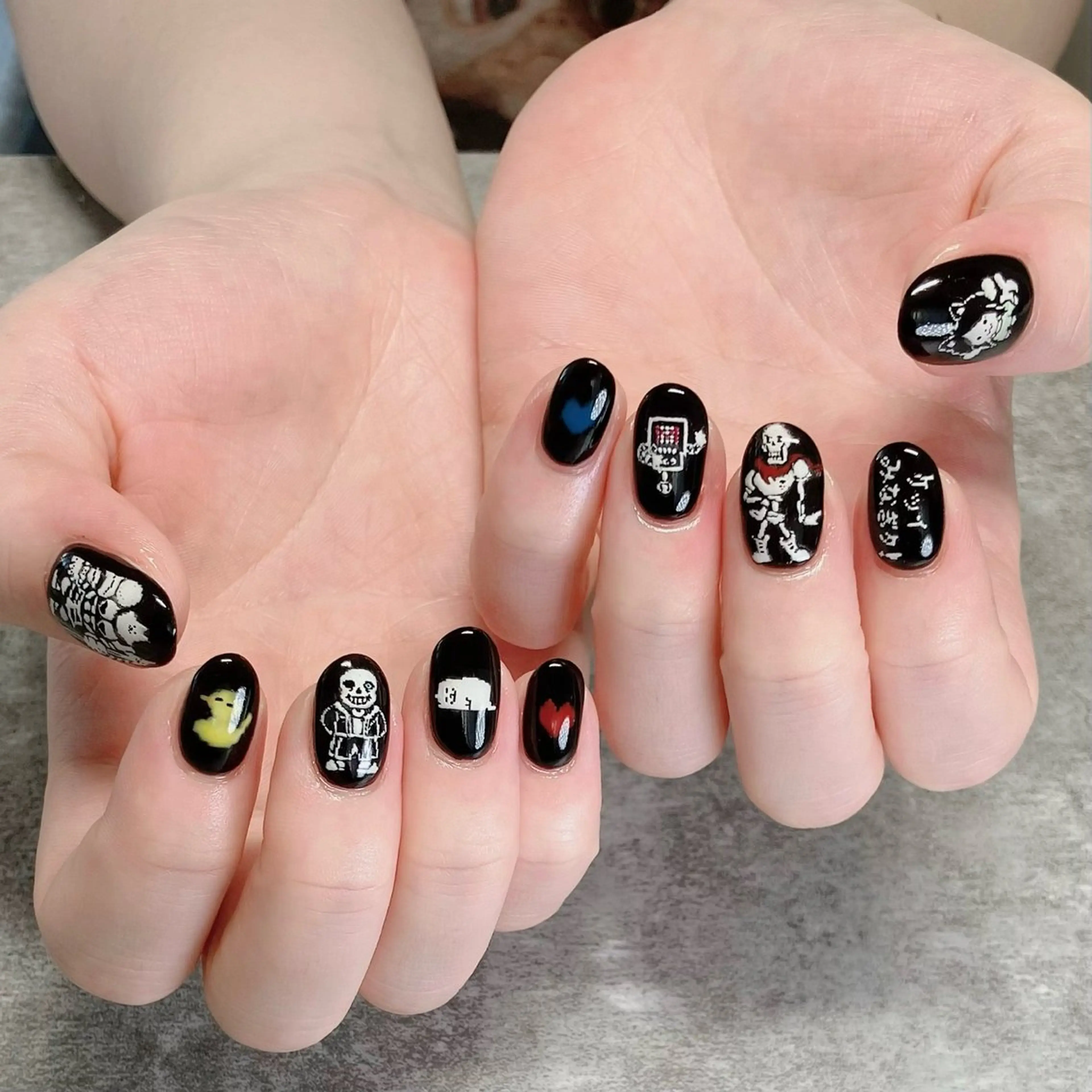 ネイル ハンドネイル ハンドケア haleyume所属・shino🌟 痛ネイルのネイルデザイン