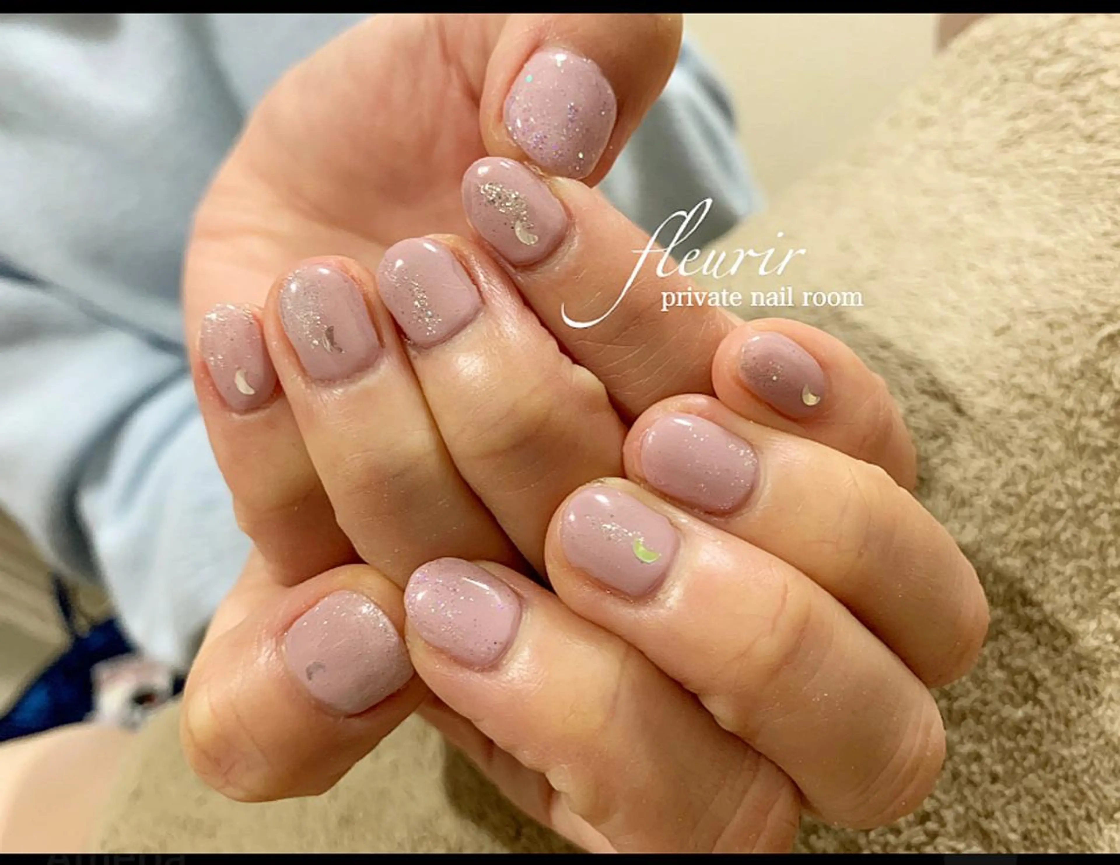 ネイル ホログラムネイル ラメ(グリッター) ピンク パープル フルリール 【プライベートサロンのネイルデザイン