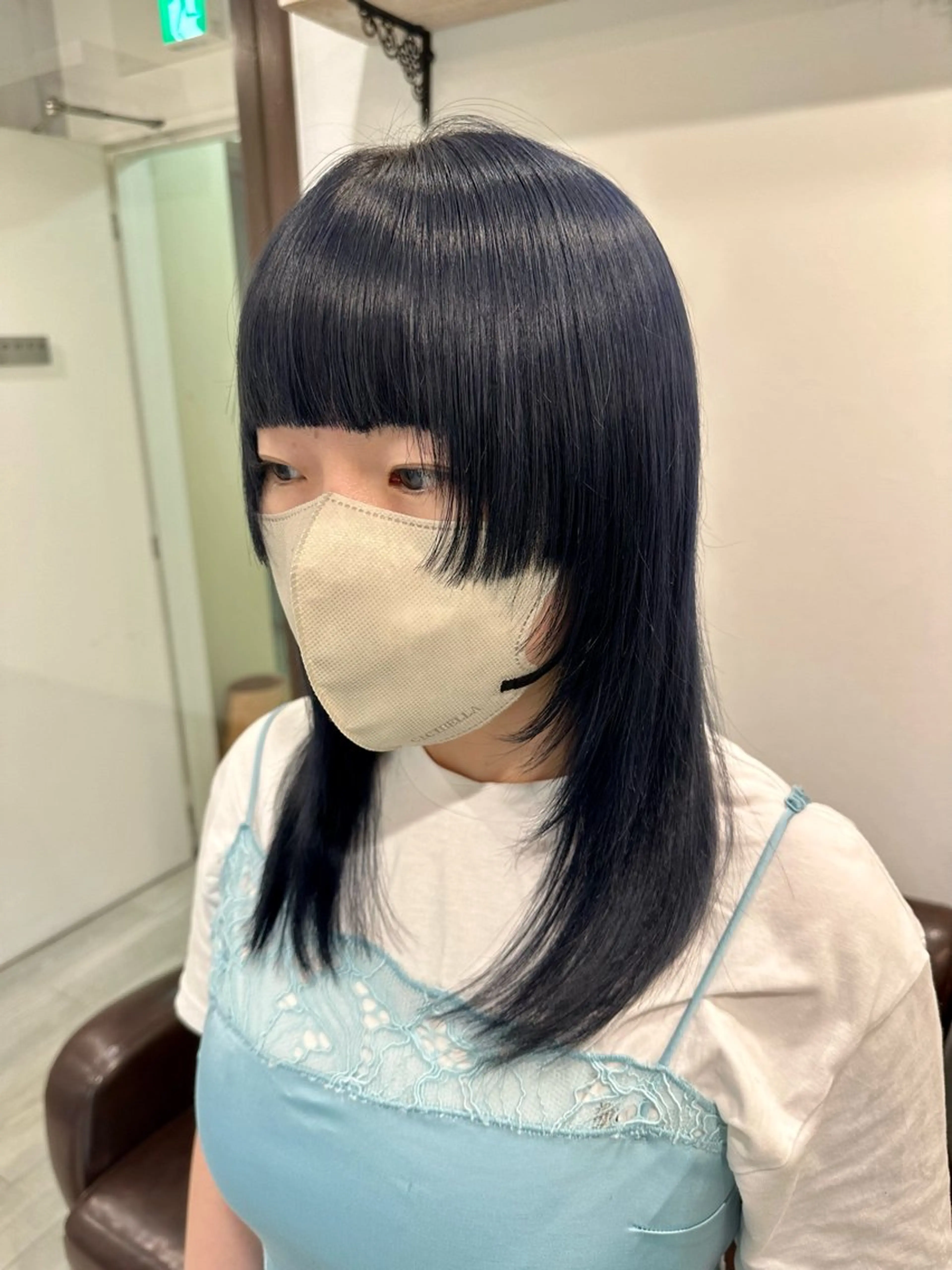 ロング カラー ブリーチ ブルーカラー 姫カット tiravento 南船場店所属・nana 韓国スタイル🇰🇷のヘアスタイル