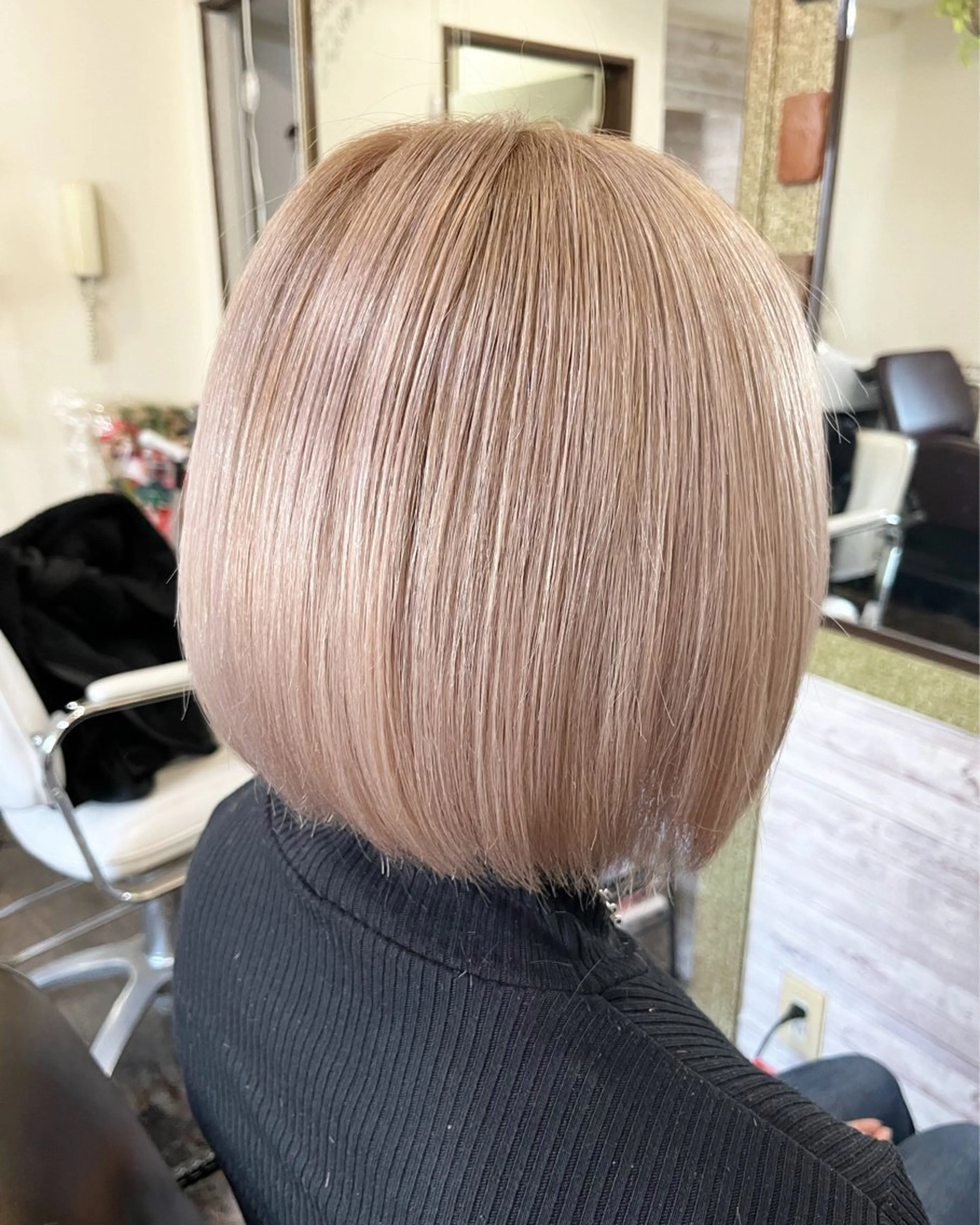 ショート カラー ヘアカラー 渡辺 健太のヘアスタイル