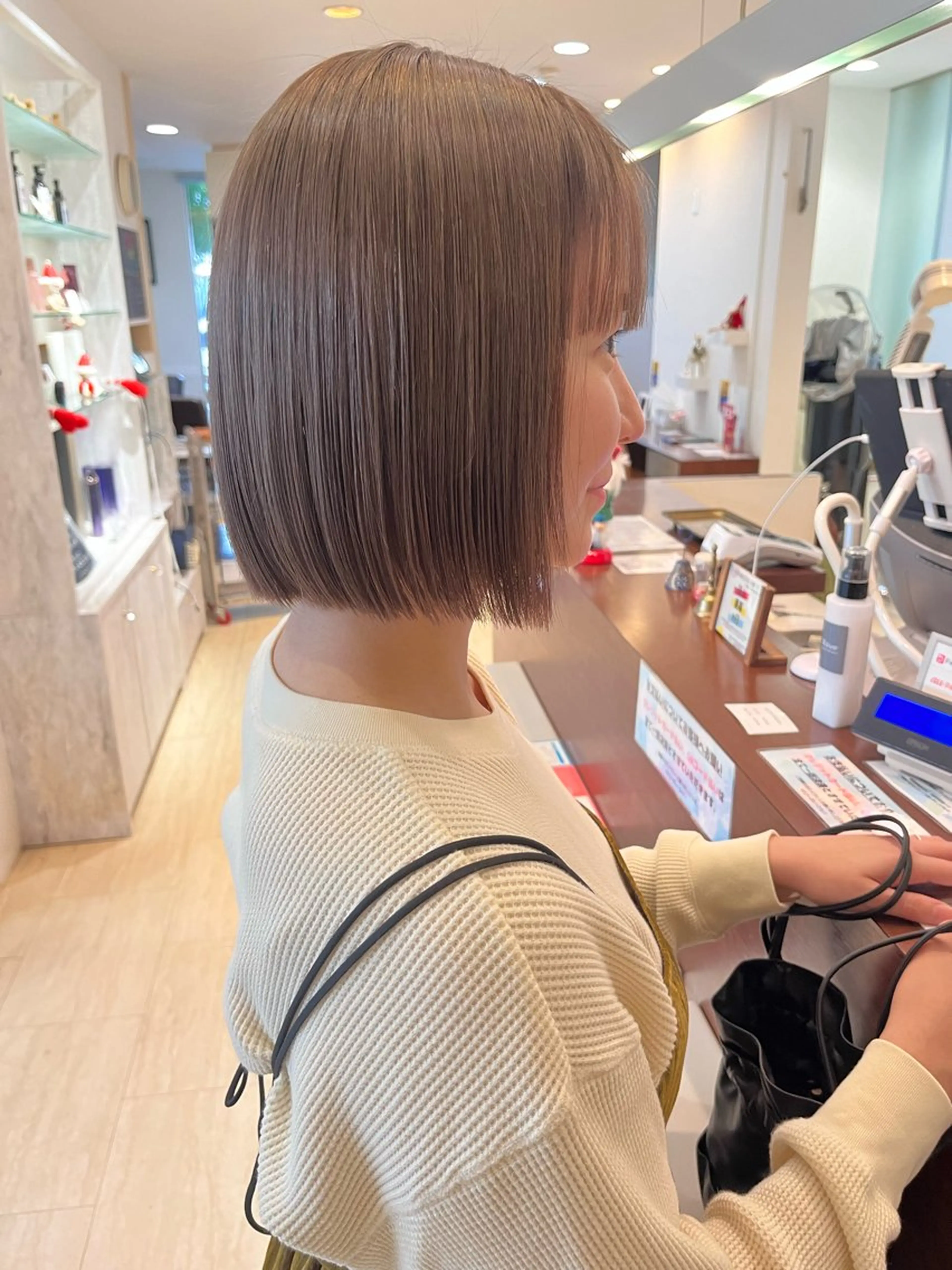 ミディアム 切りっぱなしボブ ボブ メンズカット◎/篠田 真子のヘアスタイル