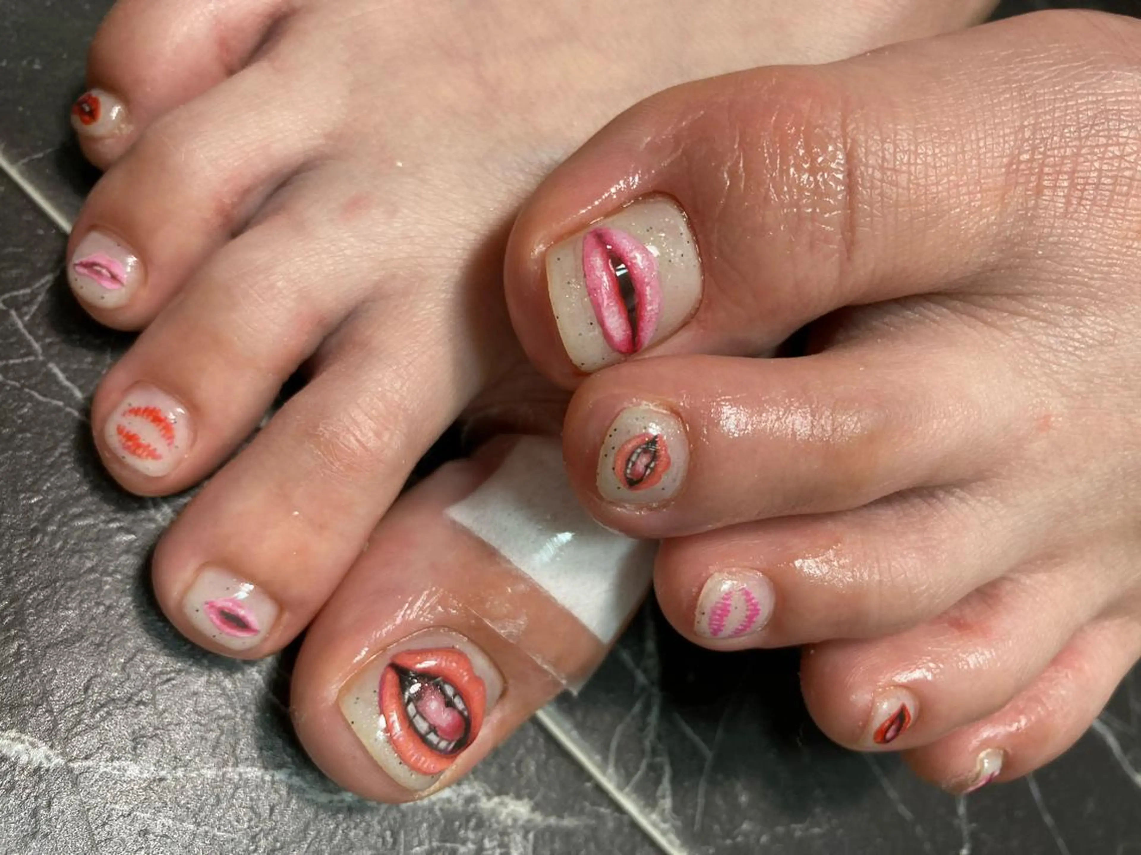 ショート ネイル 持ち込み ハンドネイル フットネイル ✴︎ Delightのネイルデザイン