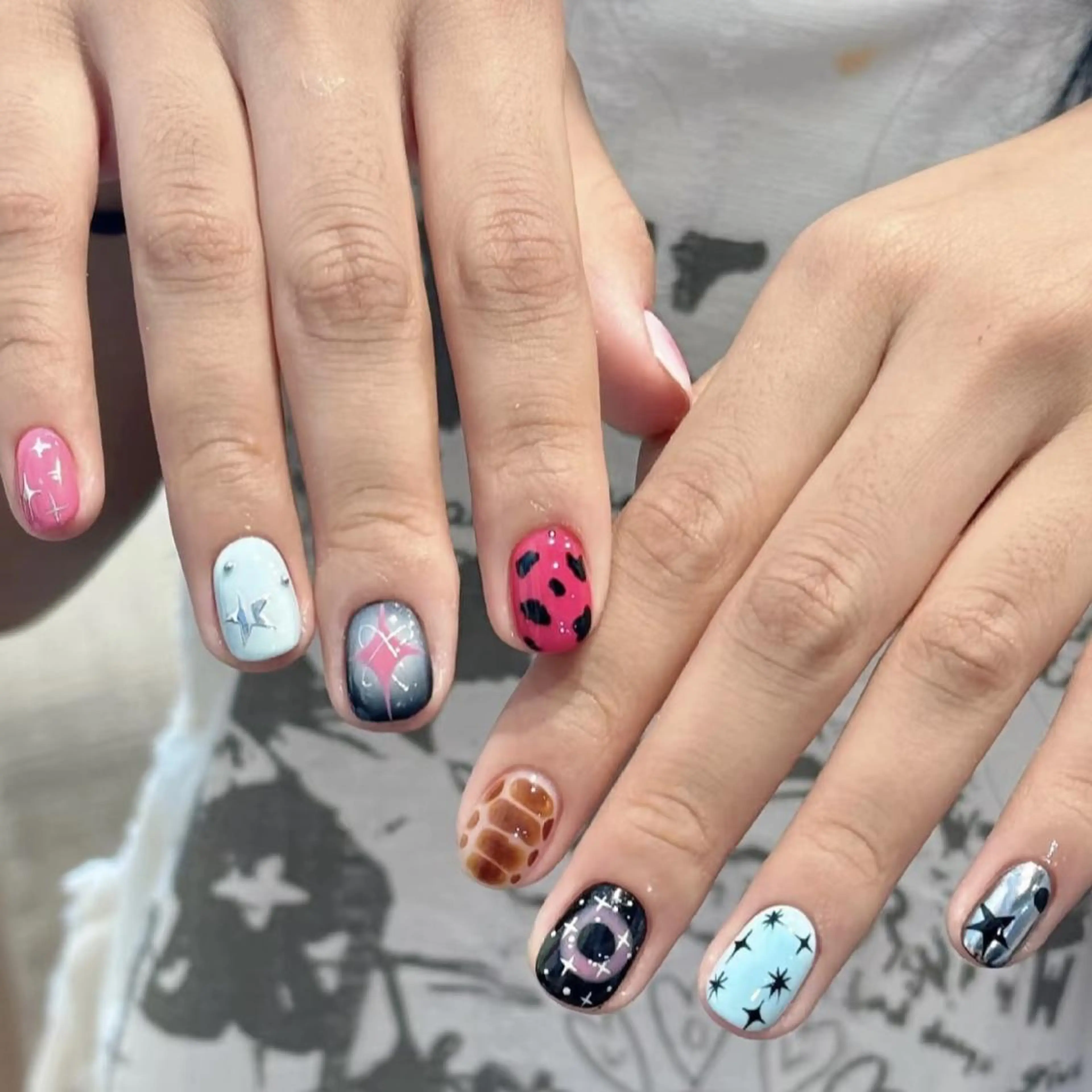 ネイル DEMAIN- 🌹のネイルデザイン