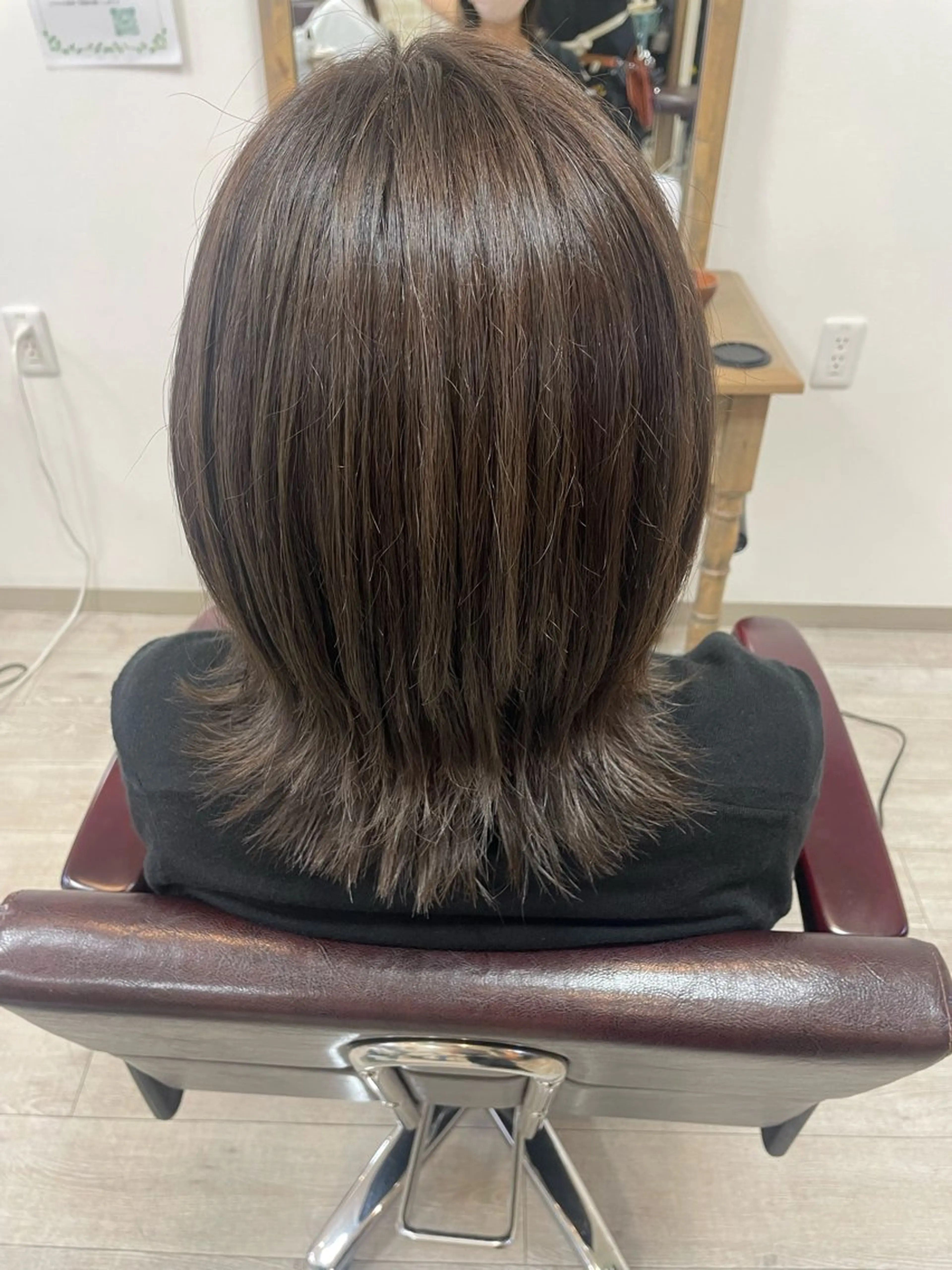 ミディアム ウルフカット アイブロウ◎ rista藤岡佳世のヘアスタイル