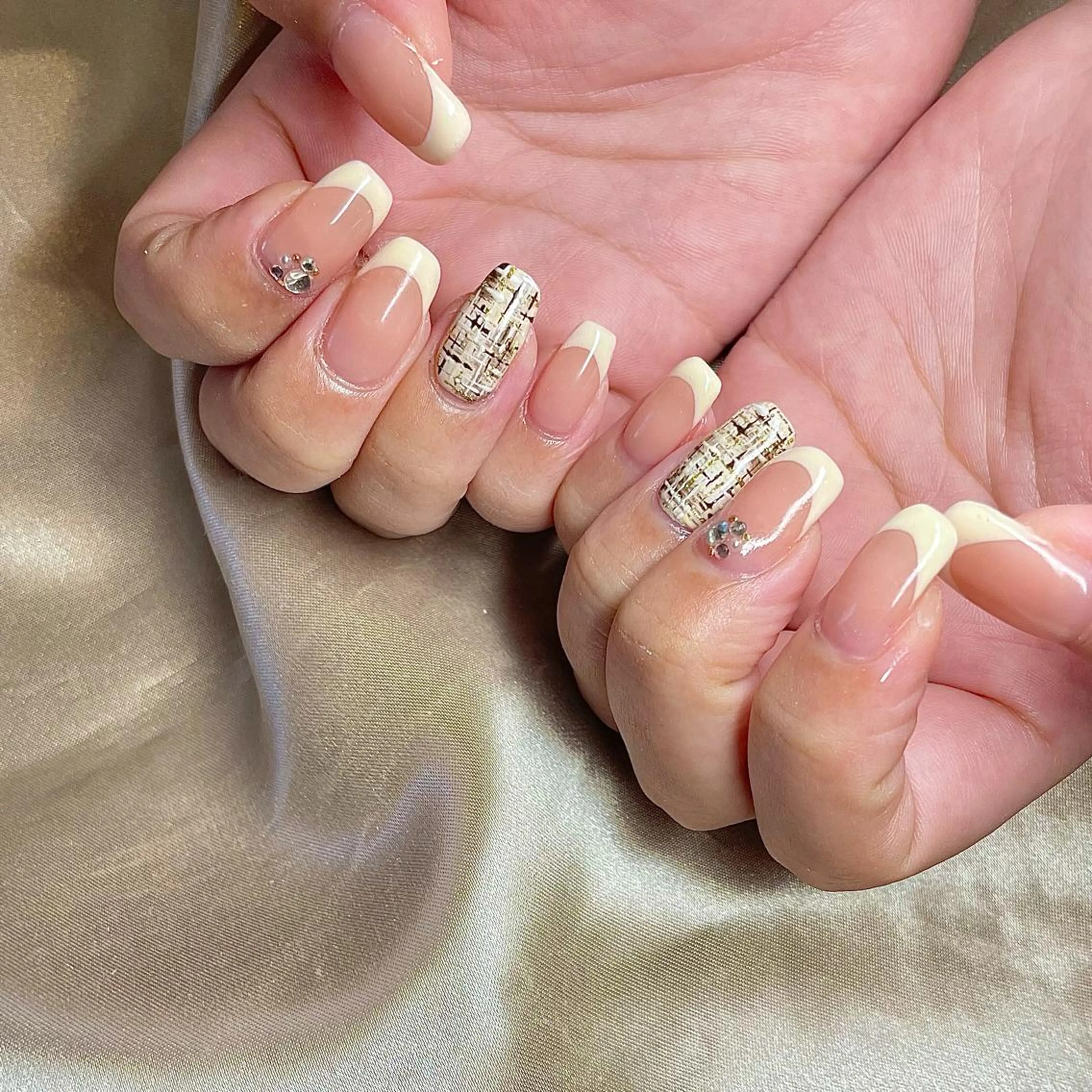 セミロング カラー パーマ ヘアアレンジ メンズ キッズ ネイル マツエク・マツパ ハンドネイル ハンドケア nail&eye Aoのマツエク・マツパデザイン