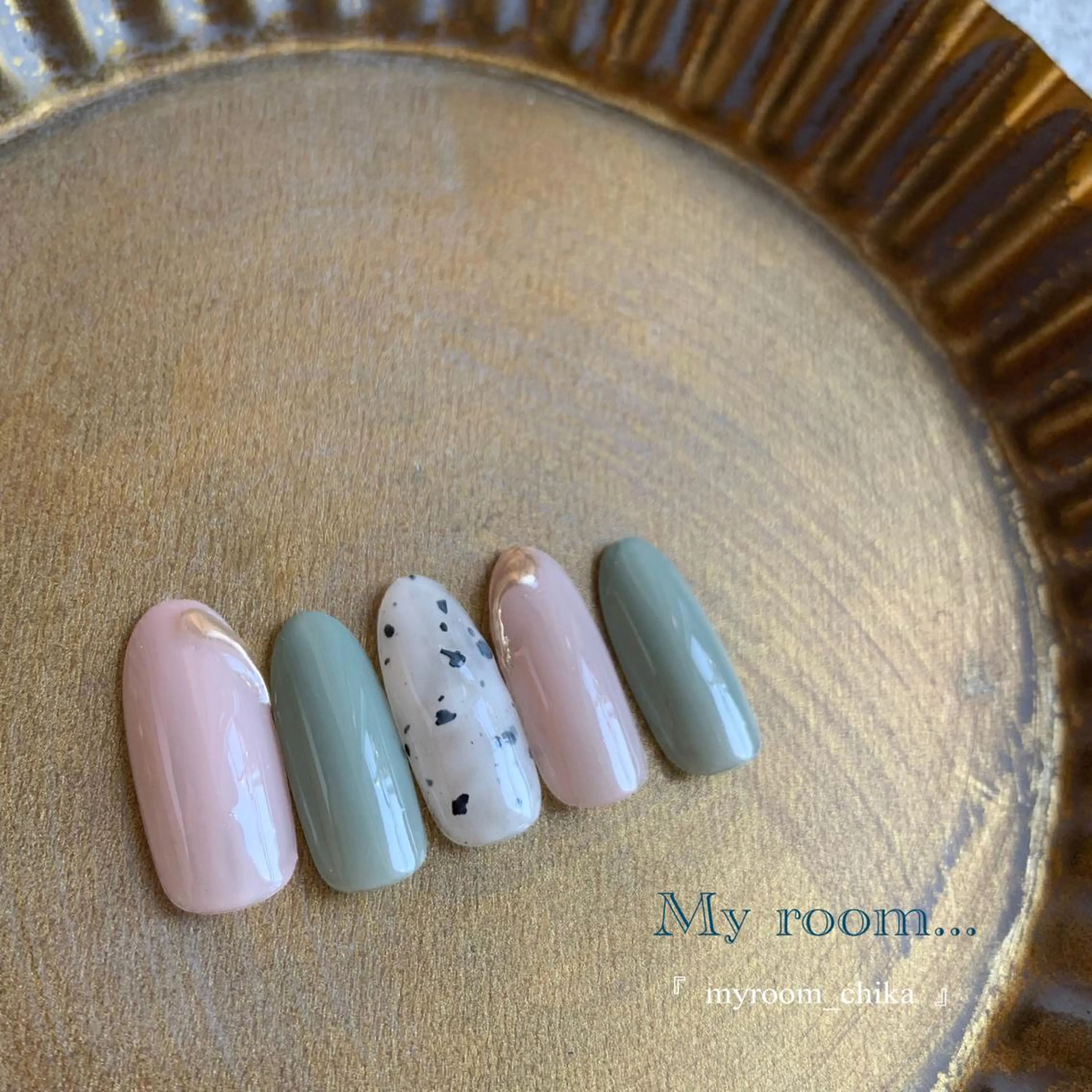 Amua.facial salon所属・Amua.ハーブ 新宿御苑駅前のエステ・リラクイメージ