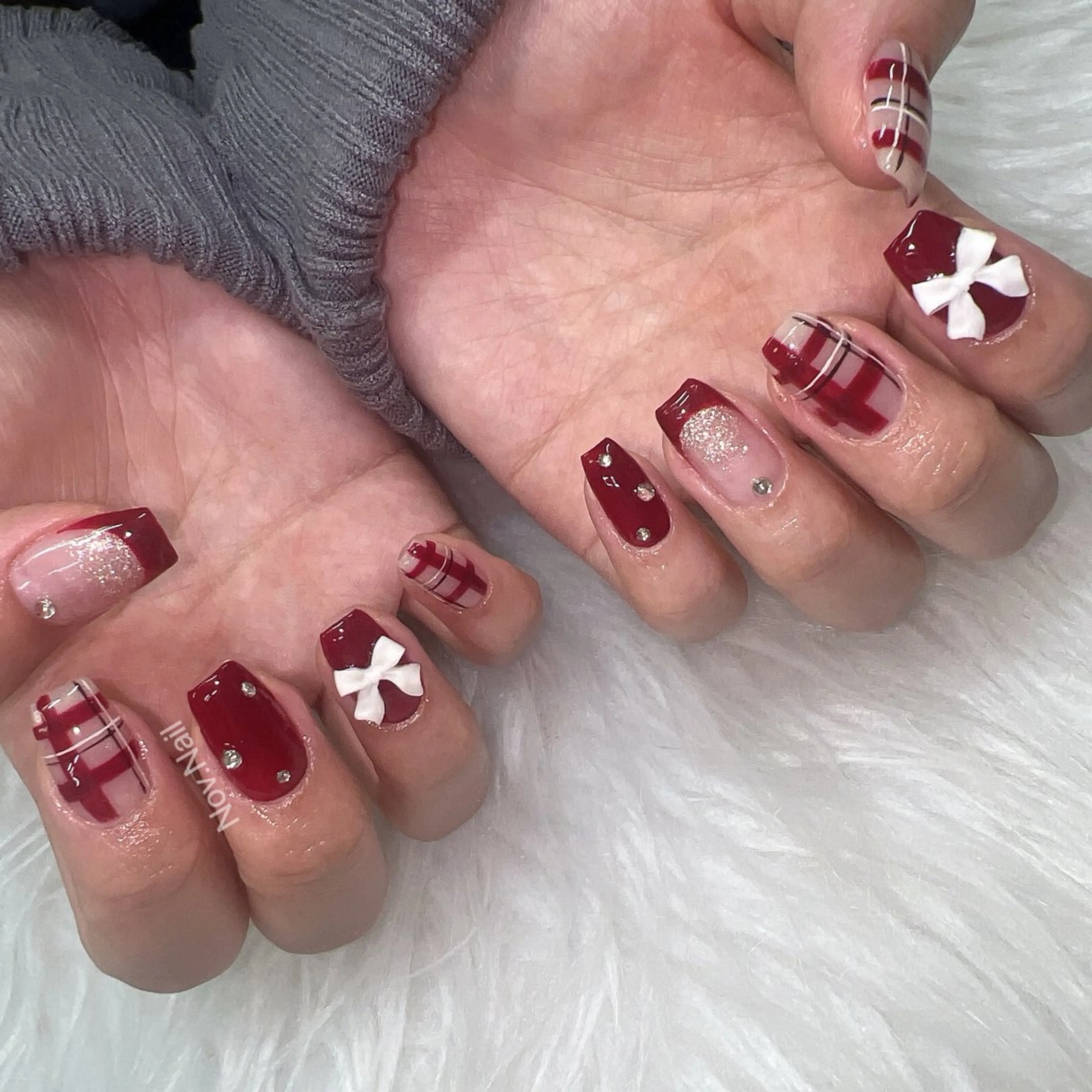 ネイル リボン Nov. ネイルサロンのネイルデザイン