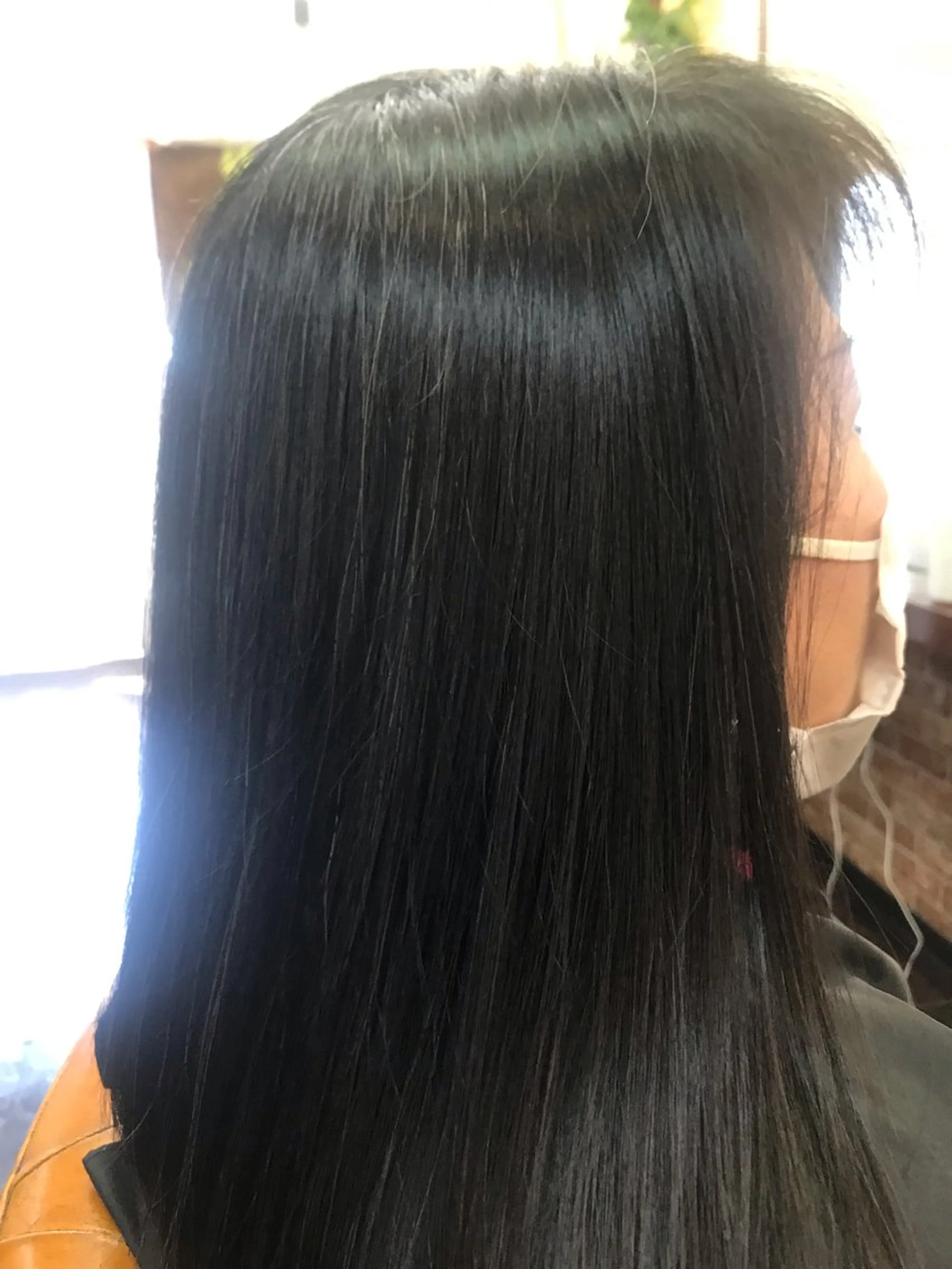 セミロング パーマ 桧山 真のヘアスタイル