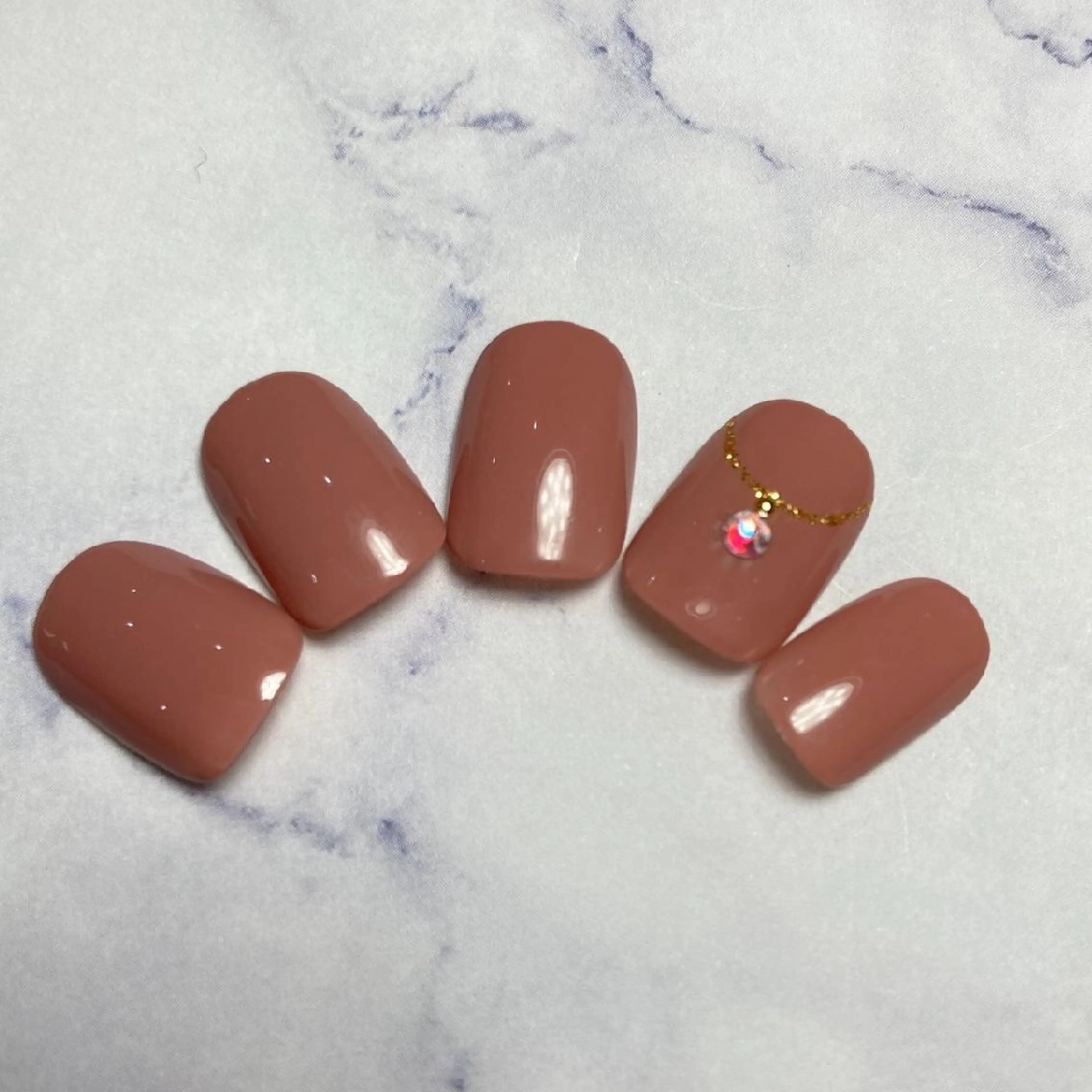 ネイル アートネイル ワンカラーネイル ハンドネイル Nail&eye Belire 新宿のネイルデザイン