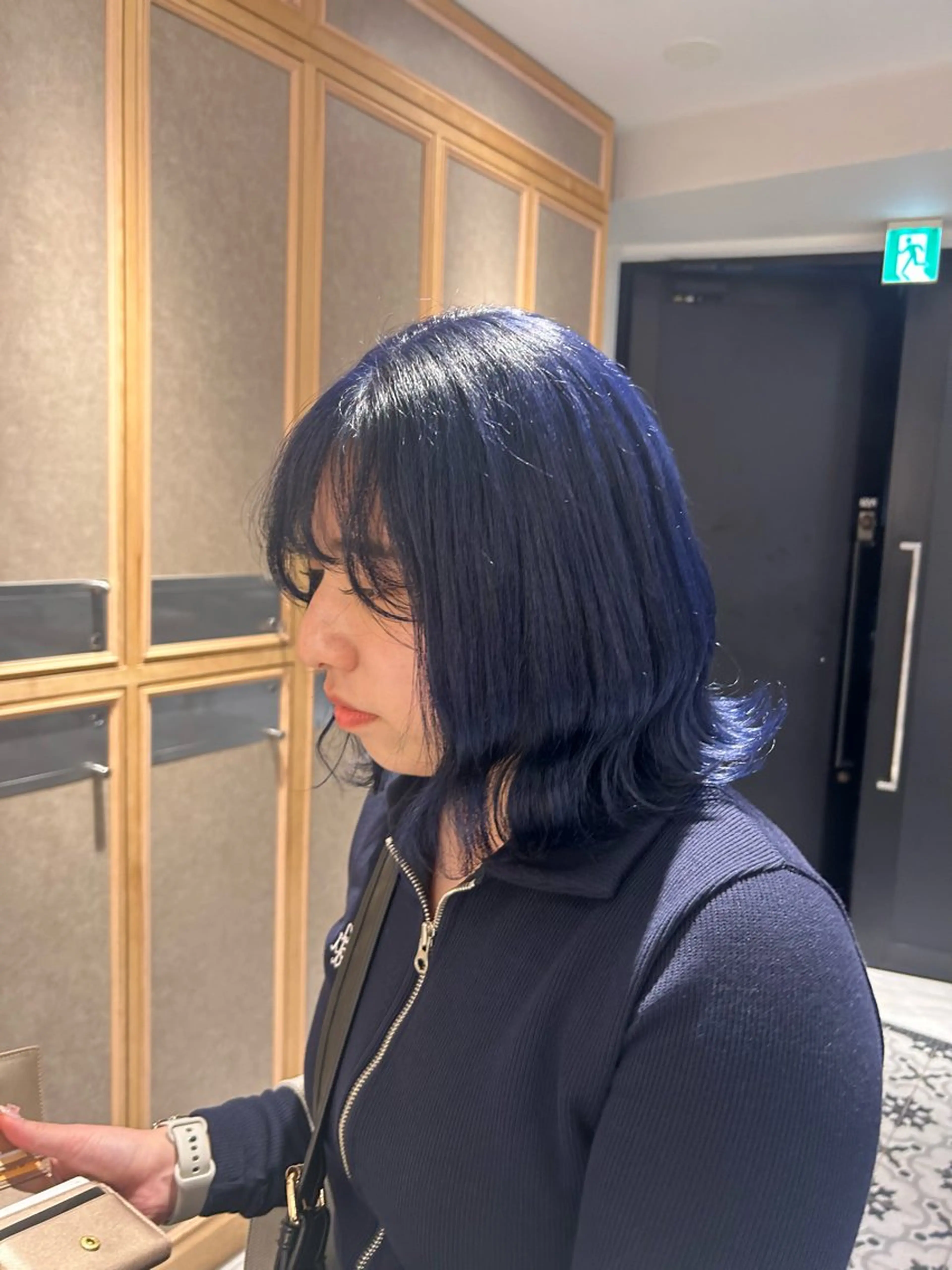 カラー ブルーカラー ラベンダーカラー ヘアカラー トリートメント ヘッドスパ ヘアセット miko🪽地毛風/ ハイトーン/レイヤーのヘアスタイル