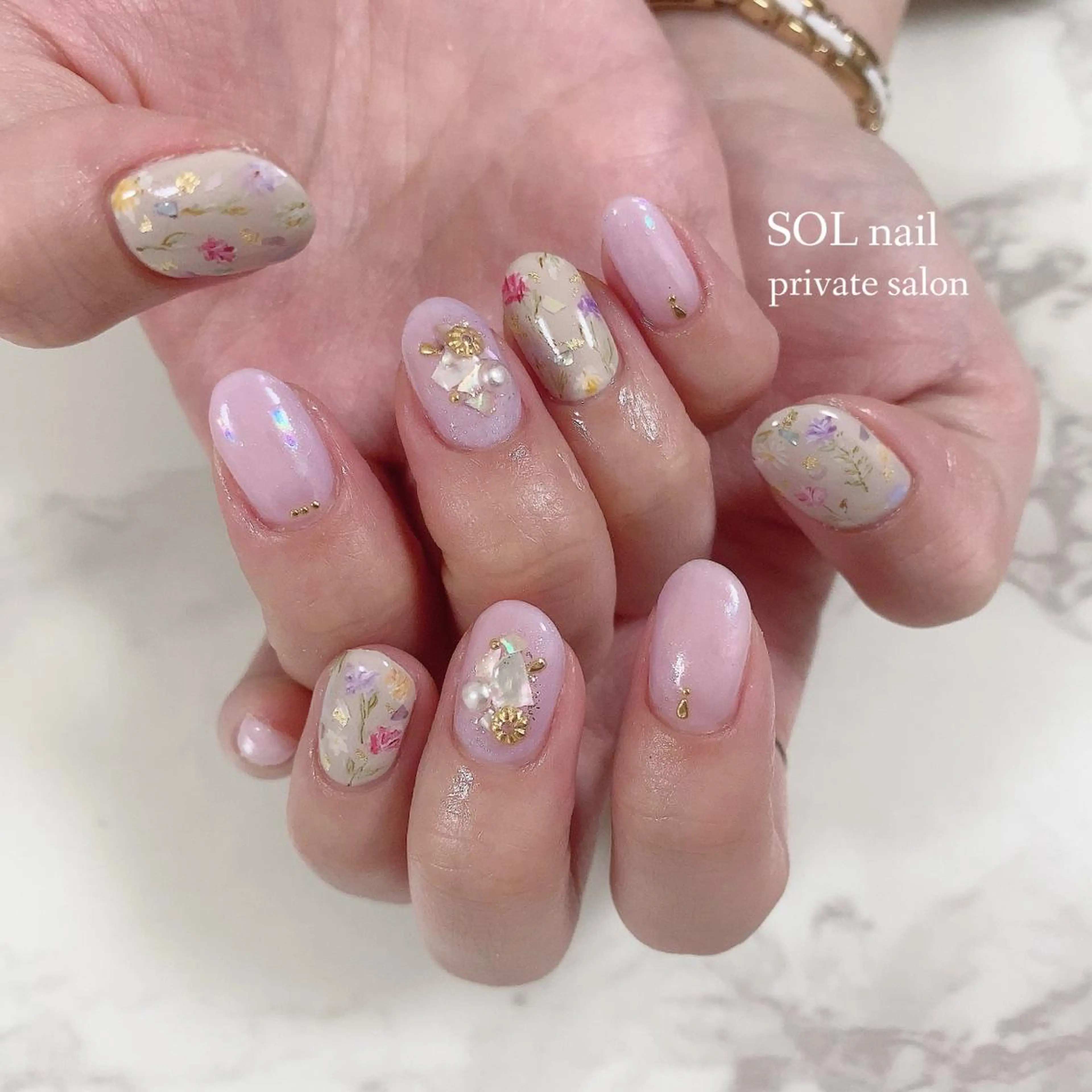 ネイル SOL NAILのネイルデザイン