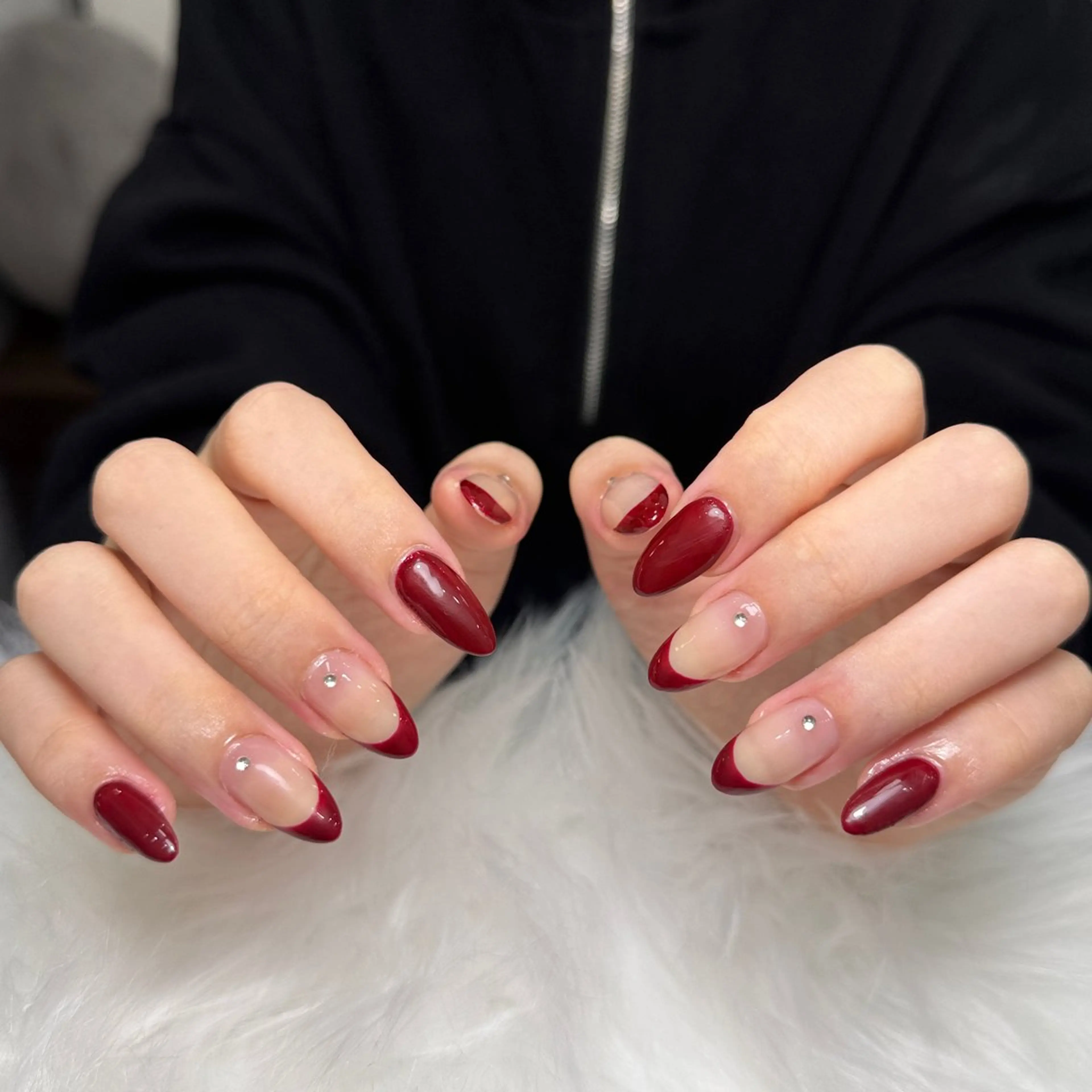 ネイル オーロラネイル 長さ出し フラッシュネイル フレンチネイル ジェルネイル Michi_Nails_Salon所属・Michi Nail Staffのネイルデザイン