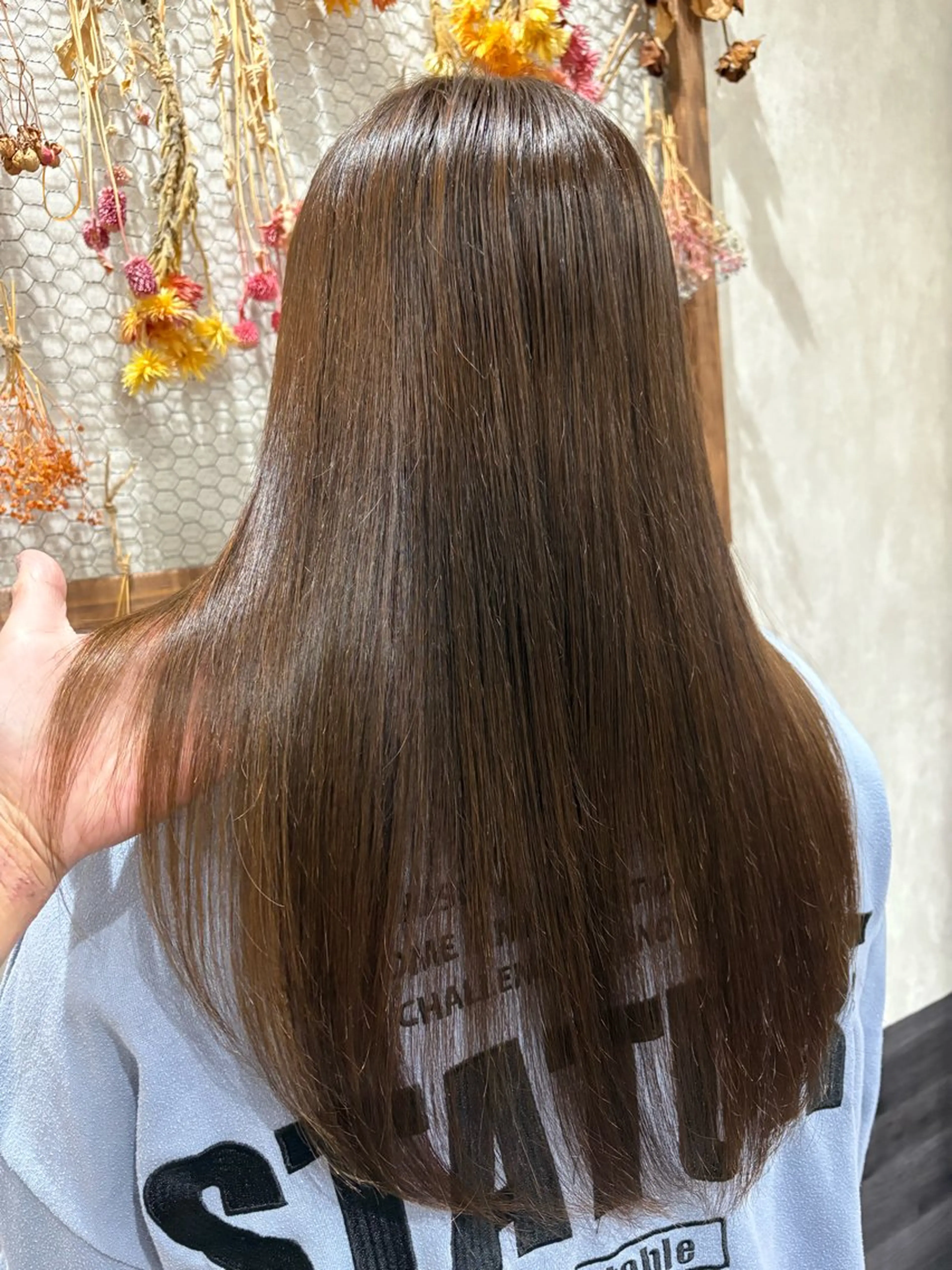 セミロング N-plants 楓のヘアスタイル