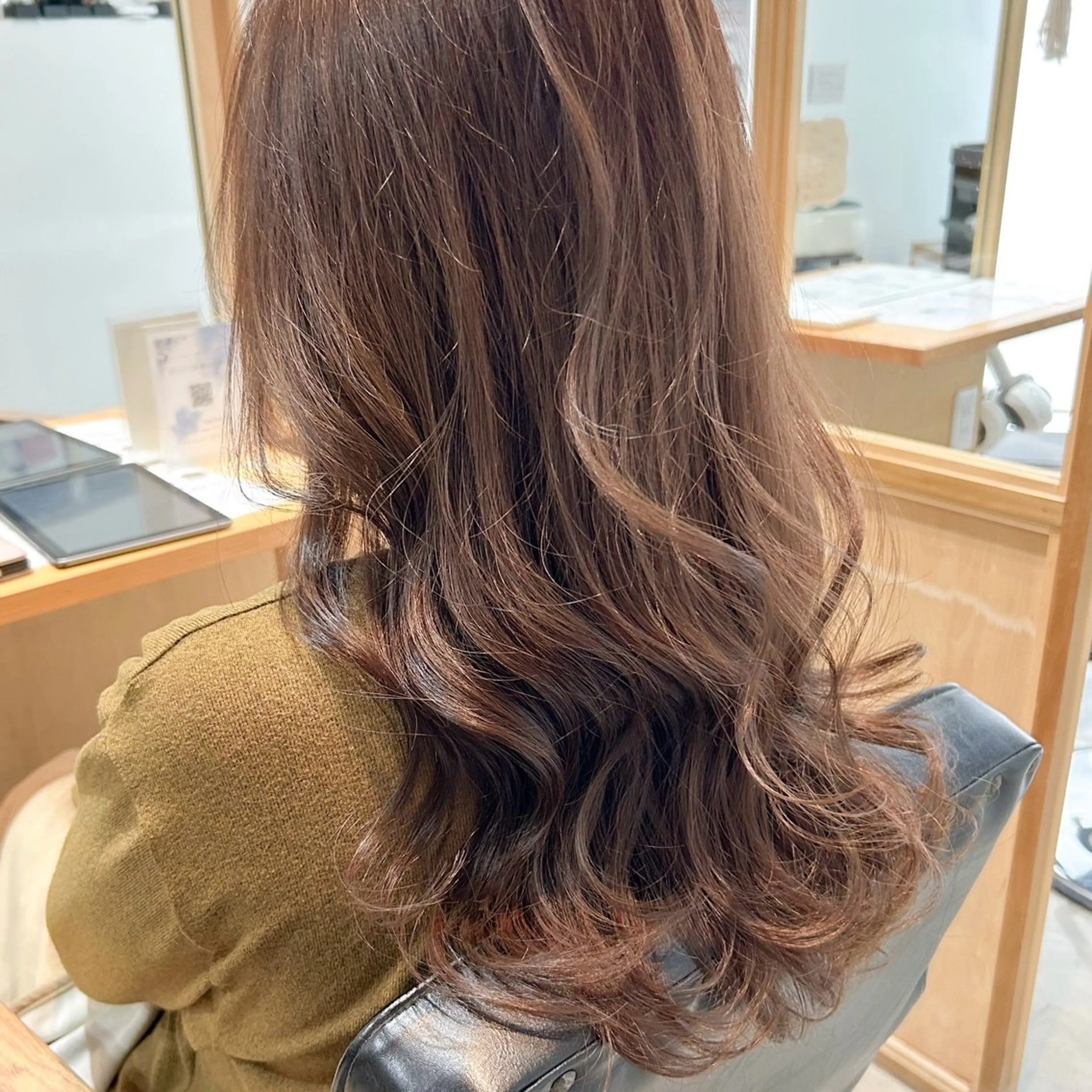 ロング 🪐FERIA北千里 ほのか🪐のヘアスタイル