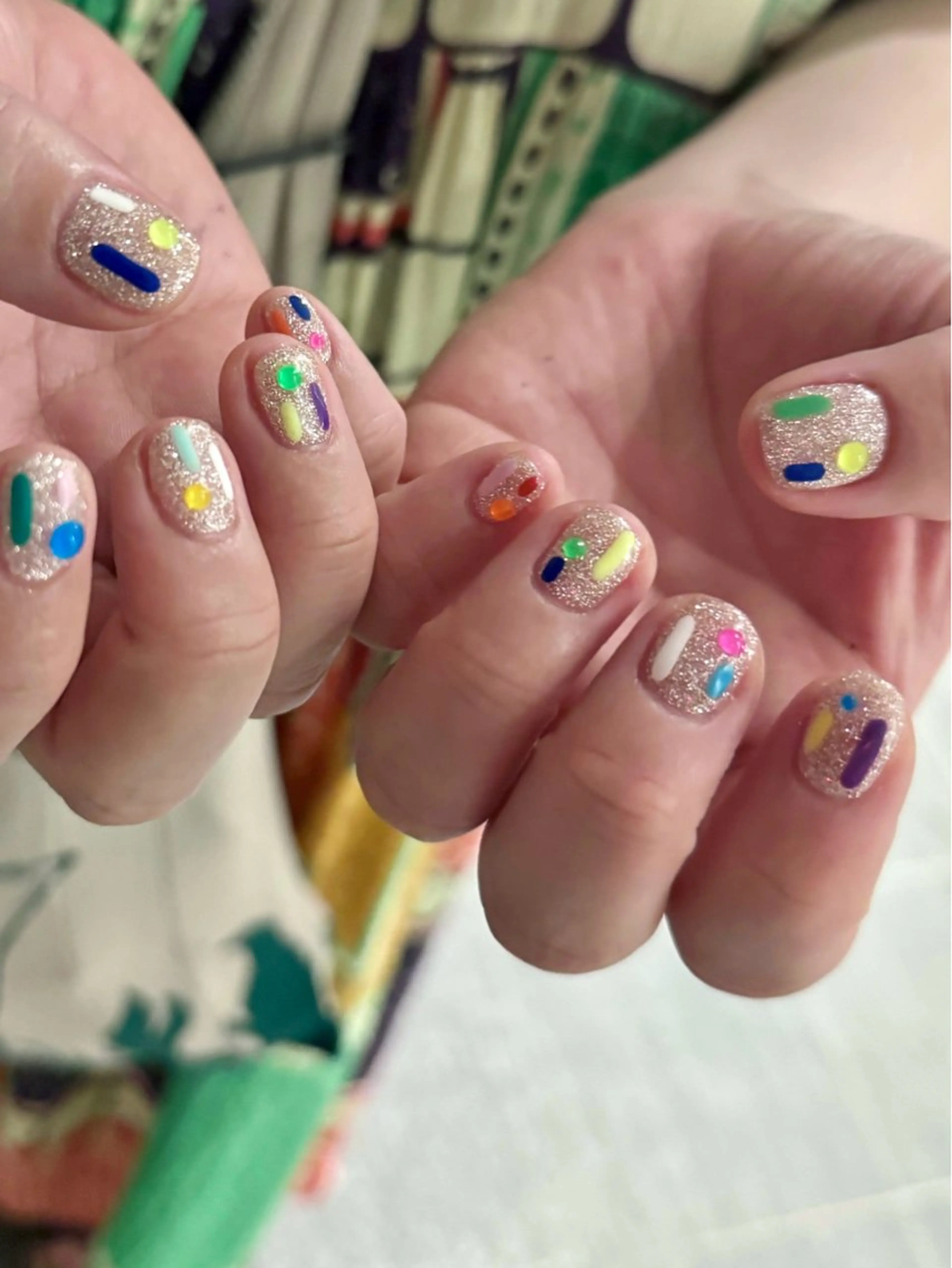 ネイル フラッシュネイル キラキラネイル ハンドネイル _ chihiroのネイルデザイン