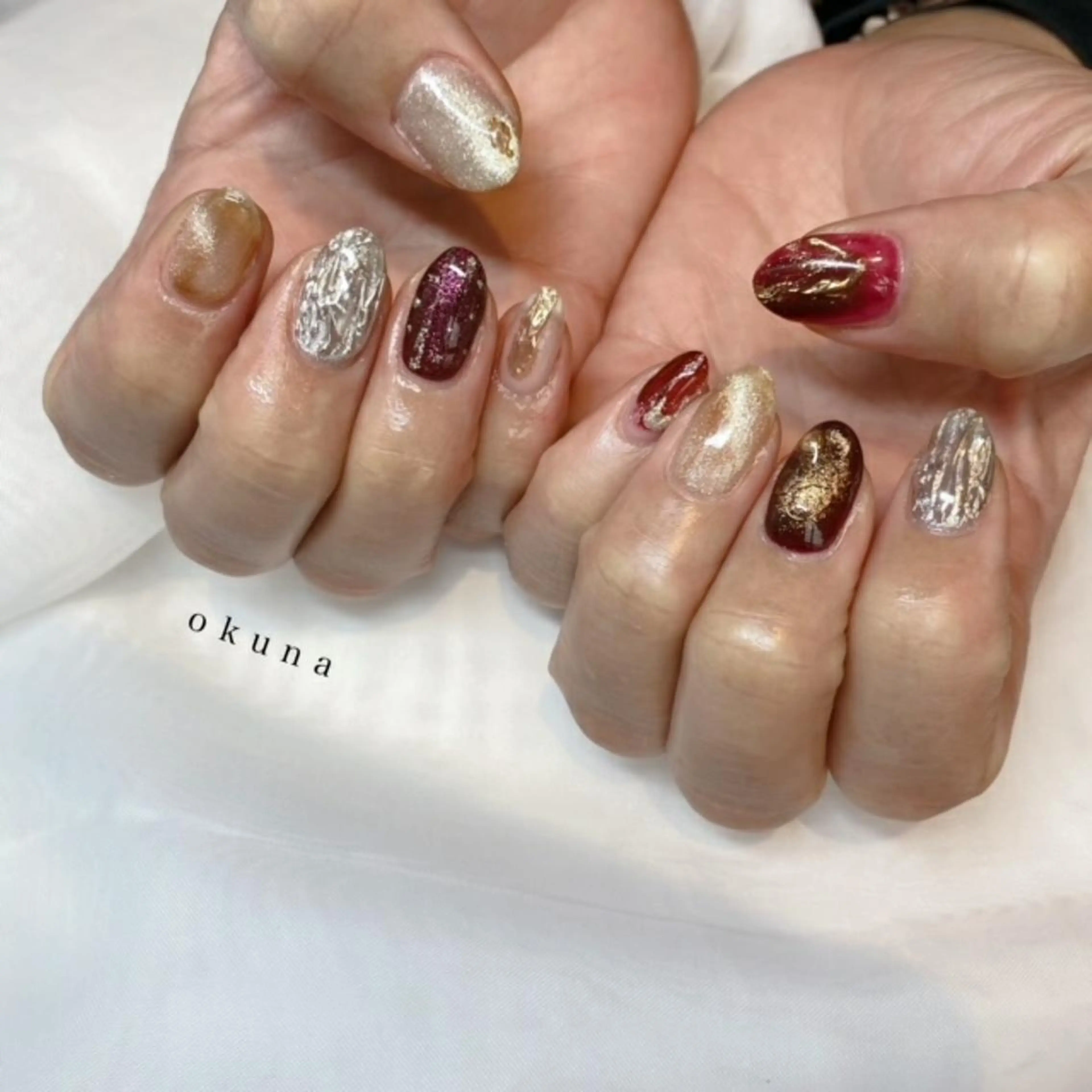 ネイル マグネットネイル ミラーネイル ニュアンスネイル ハンドネイル パンチャパンチャ ネイルサロンのネイルデザイン