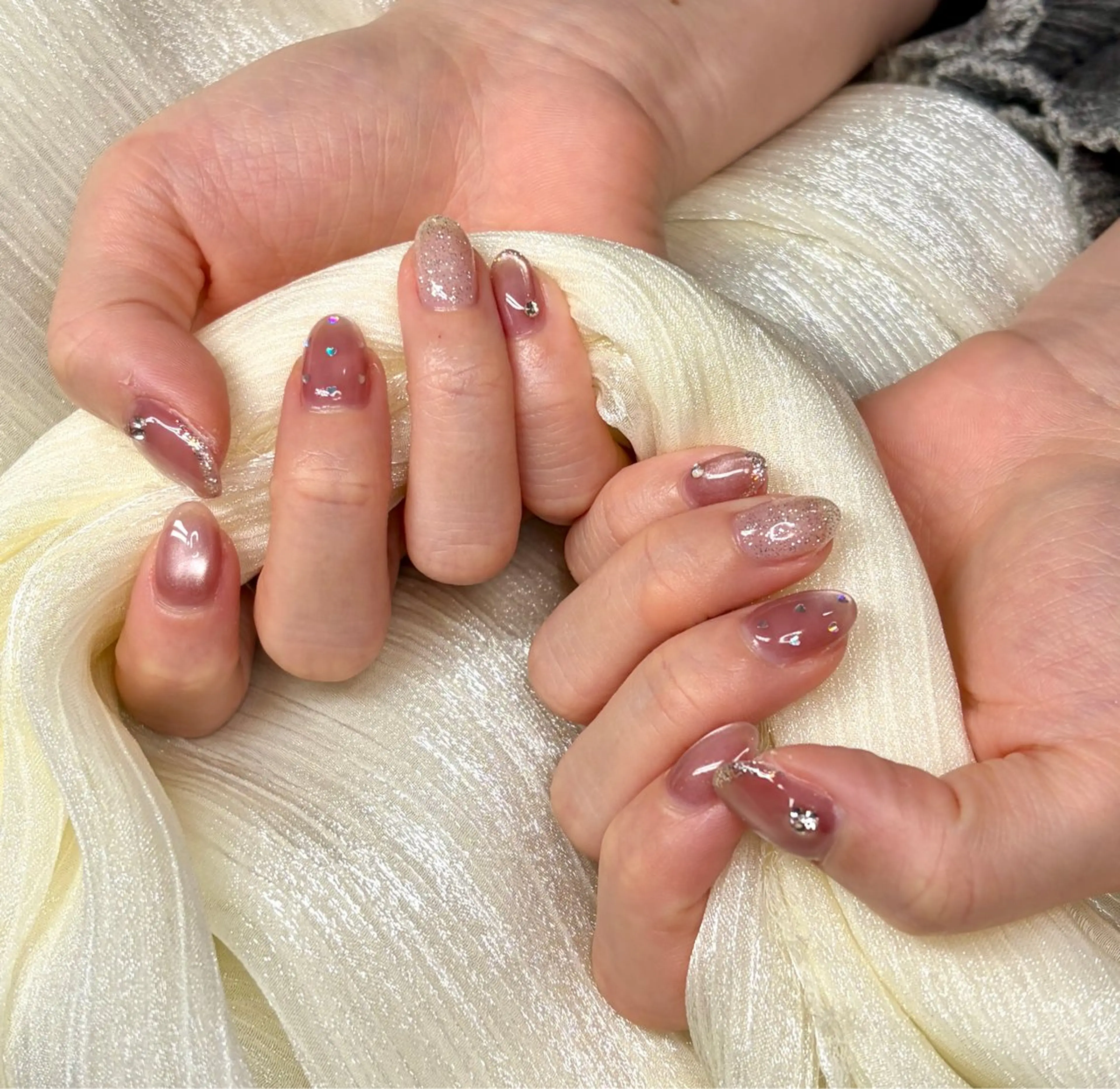 ネイル nailroom HARU.のネイルデザイン