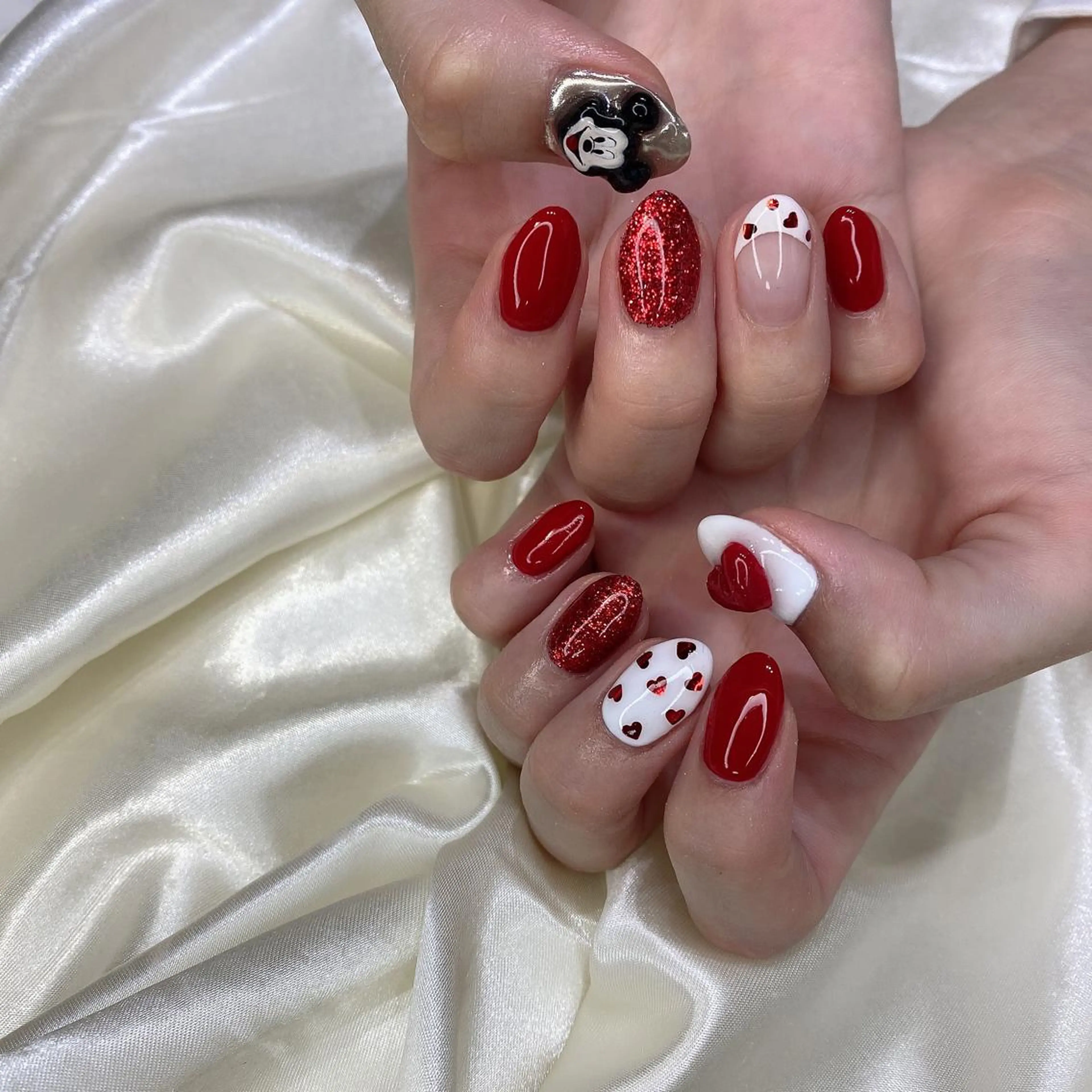 ネイル ハンドネイル 西岡 杏のネイルデザイン