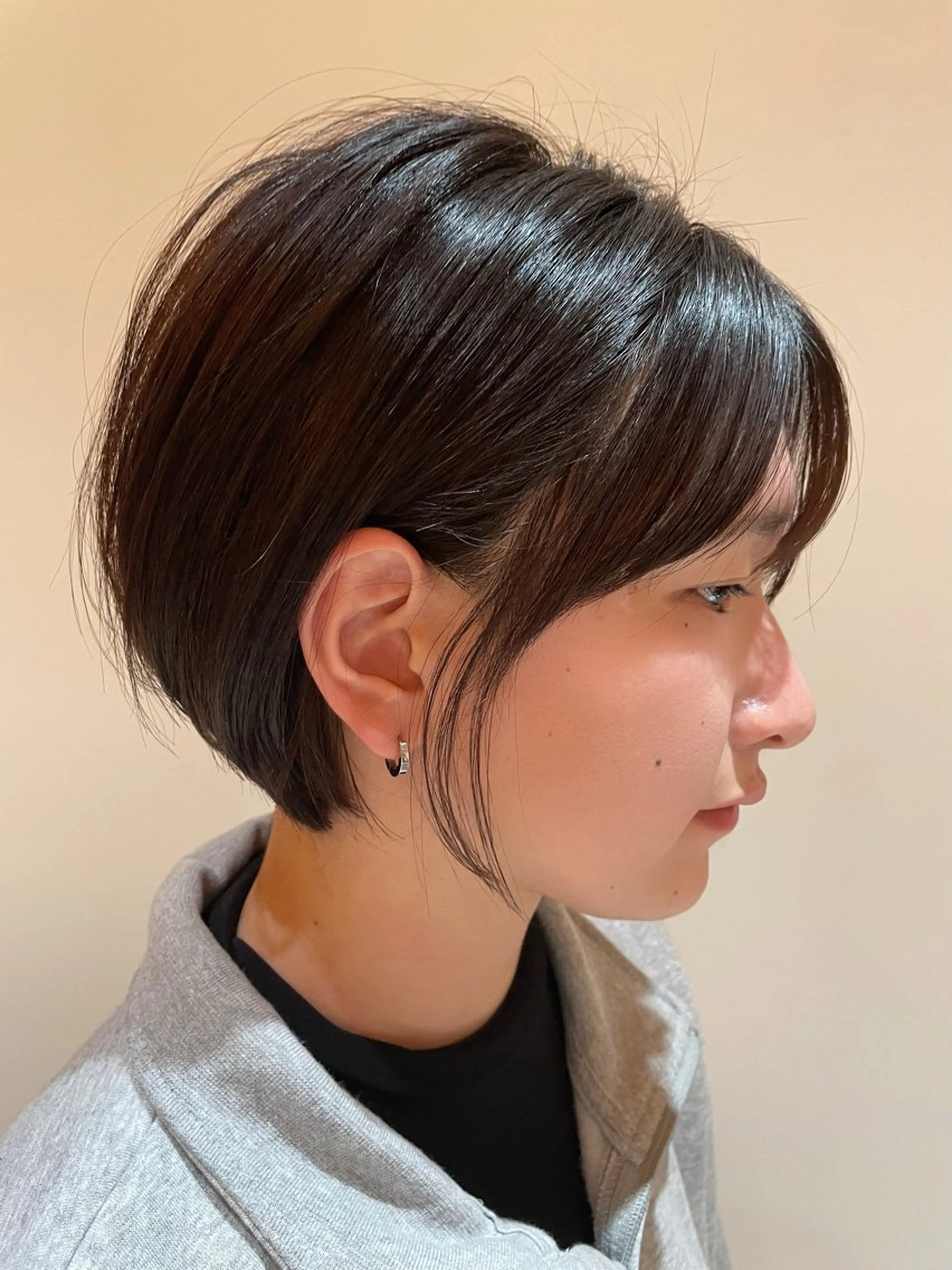 ショート ショートボブ ボブ くびれヘア 顔まわりレイヤー レイヤーカット カット トリートメント ひたち野うしく 古田　捷人のヘアスタイル