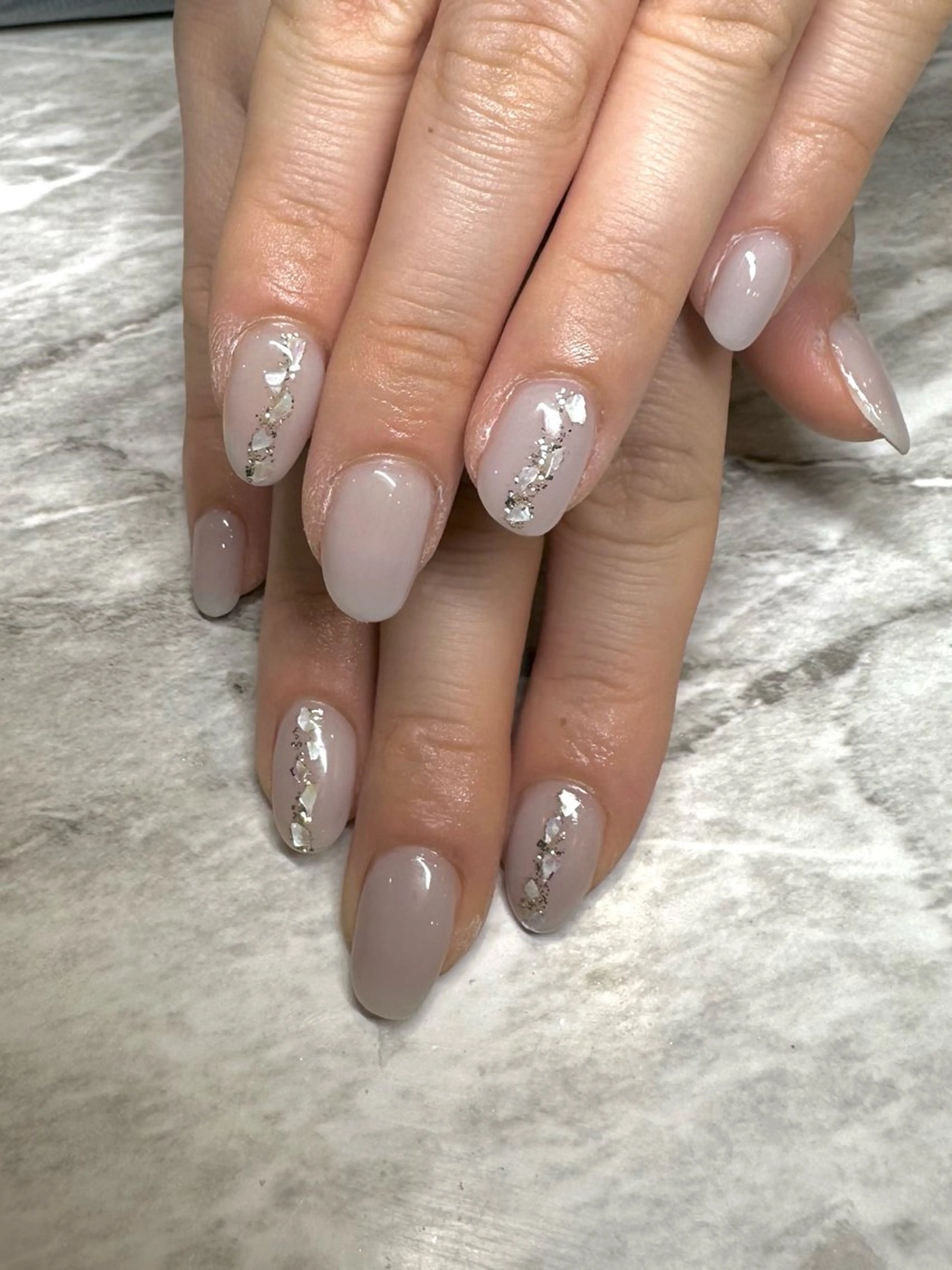 ネイル ジェルネイル ラメ(グリッター) TRU NAIL&EYEゆめが丘ソラトス店所属・ɴᴀɪʟɪSᴛ く~🐻❄️のネイルデザイン