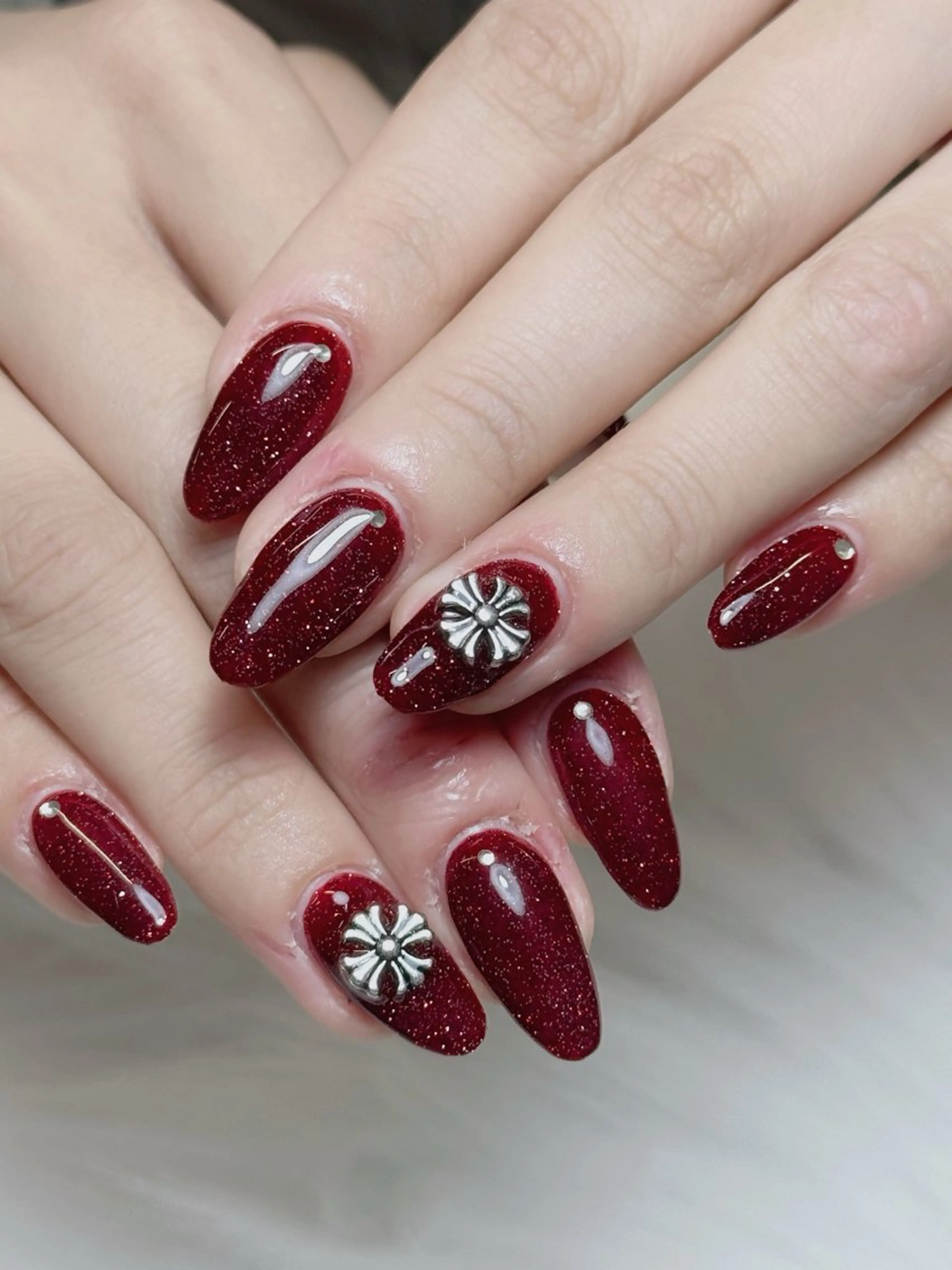 ネイル オーロラネイル チークネイル フットネイル フレンチネイル 韓国ネイル ハンドネイル Lumi Nailのネイルデザイン