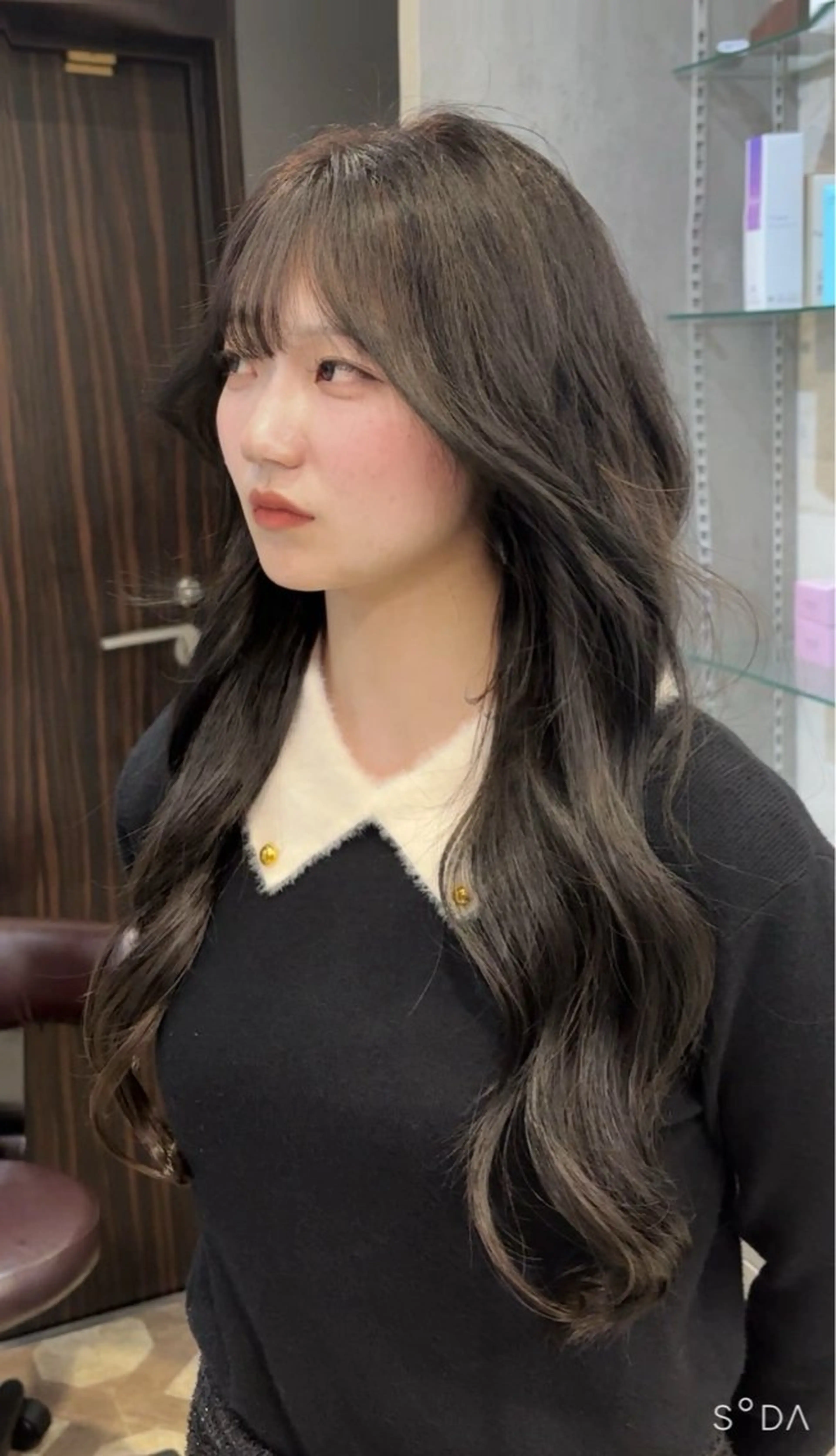 ロング ヘアカラー トリートメント 韓国ヘア/ブリーチ無 しWカラー/オリーブのヘアスタイル