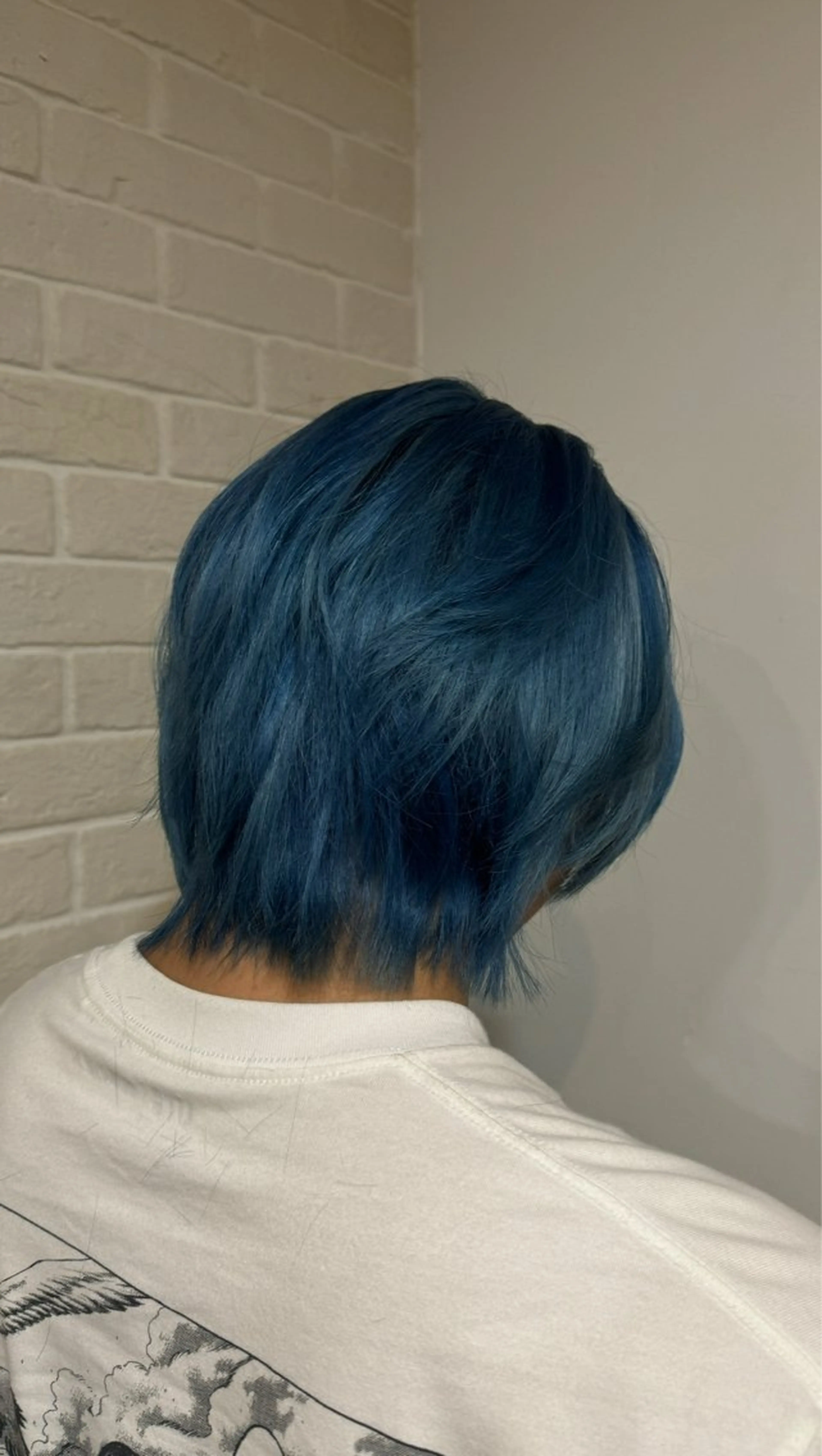 ミディアム メンズ メンズブリーチ メンズウルフカット レイヤーカット ウルフカット Hair&Makeup ke'international所属・miho 可以中文服务のヘアスタイル