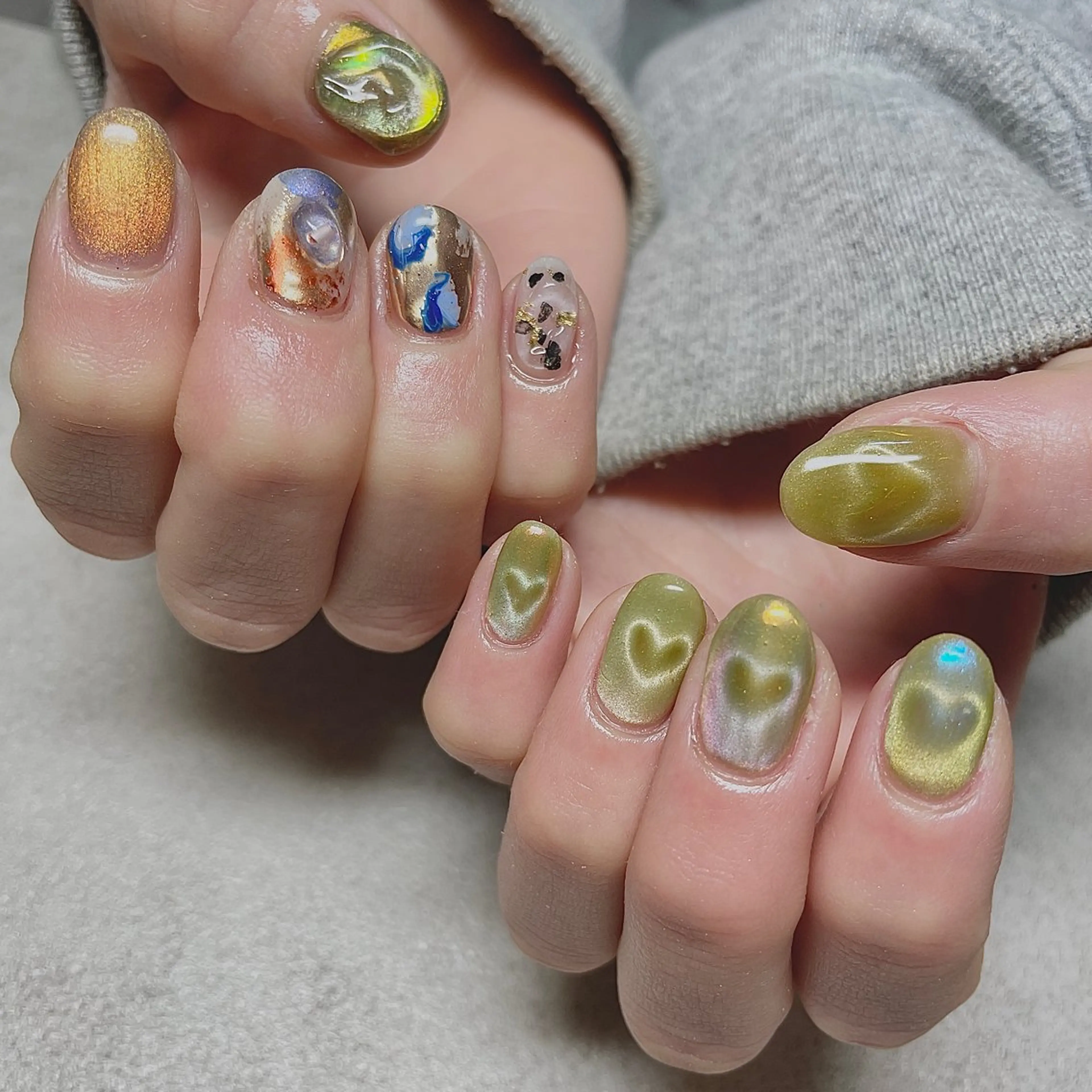 ネイル オーロラネイル ハート マグネットネイル ミラーネイル ニュアンスネイル ハンドネイル acs.n所属・ネイル,耳つぼ 風間すみれのその他イメージ