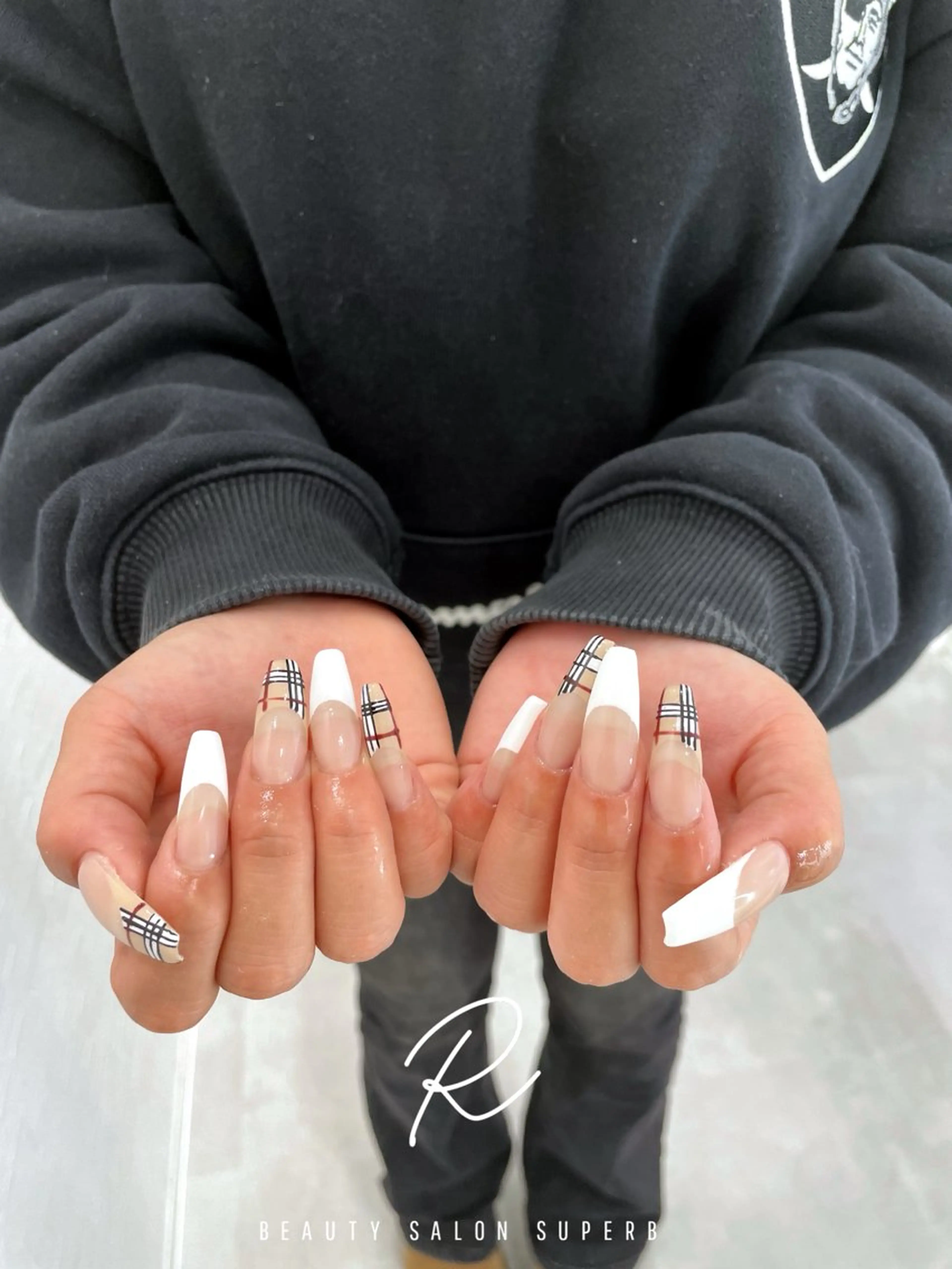 ネイル R MIIのネイルデザイン