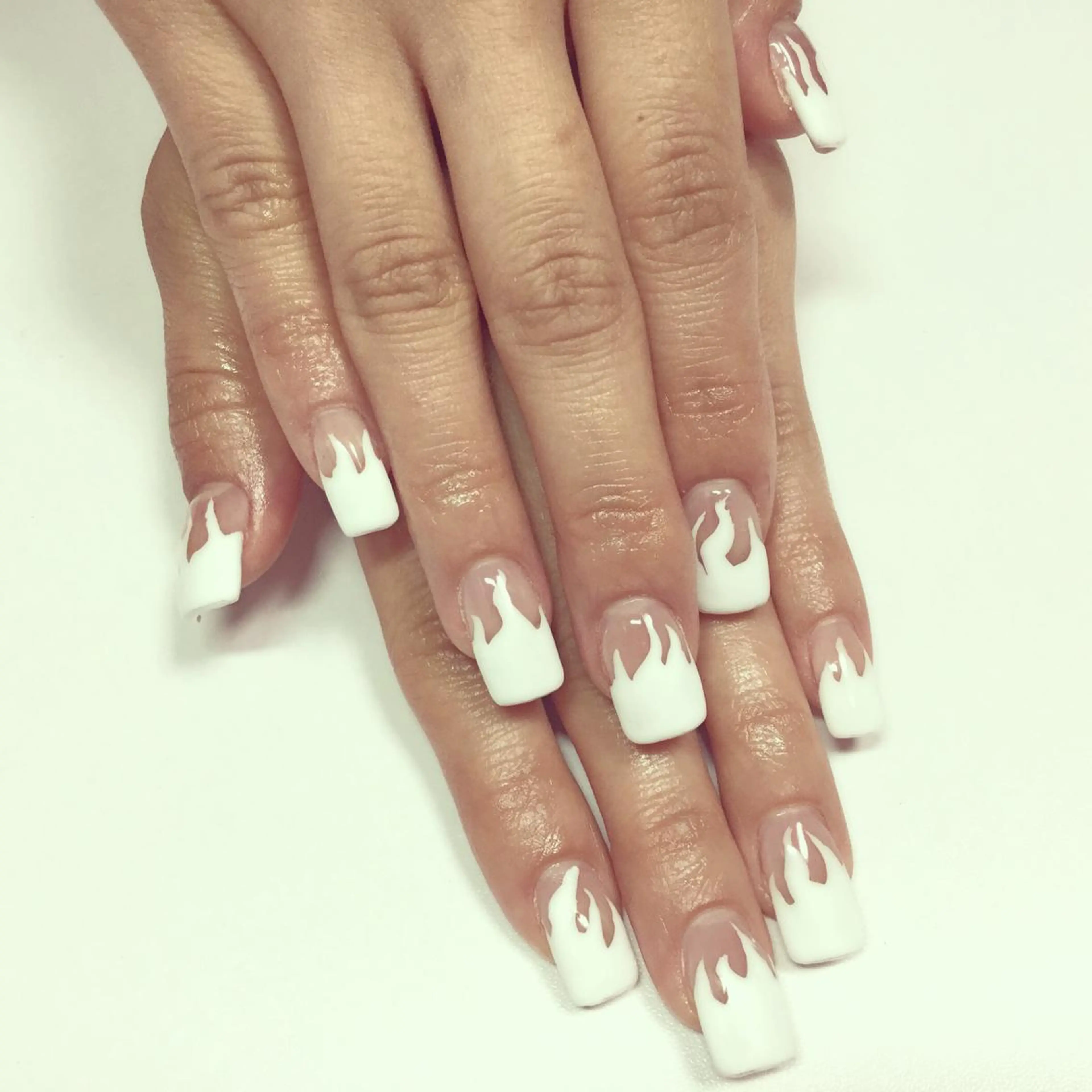 ロング ネイル Megumi Nailのネイルデザイン