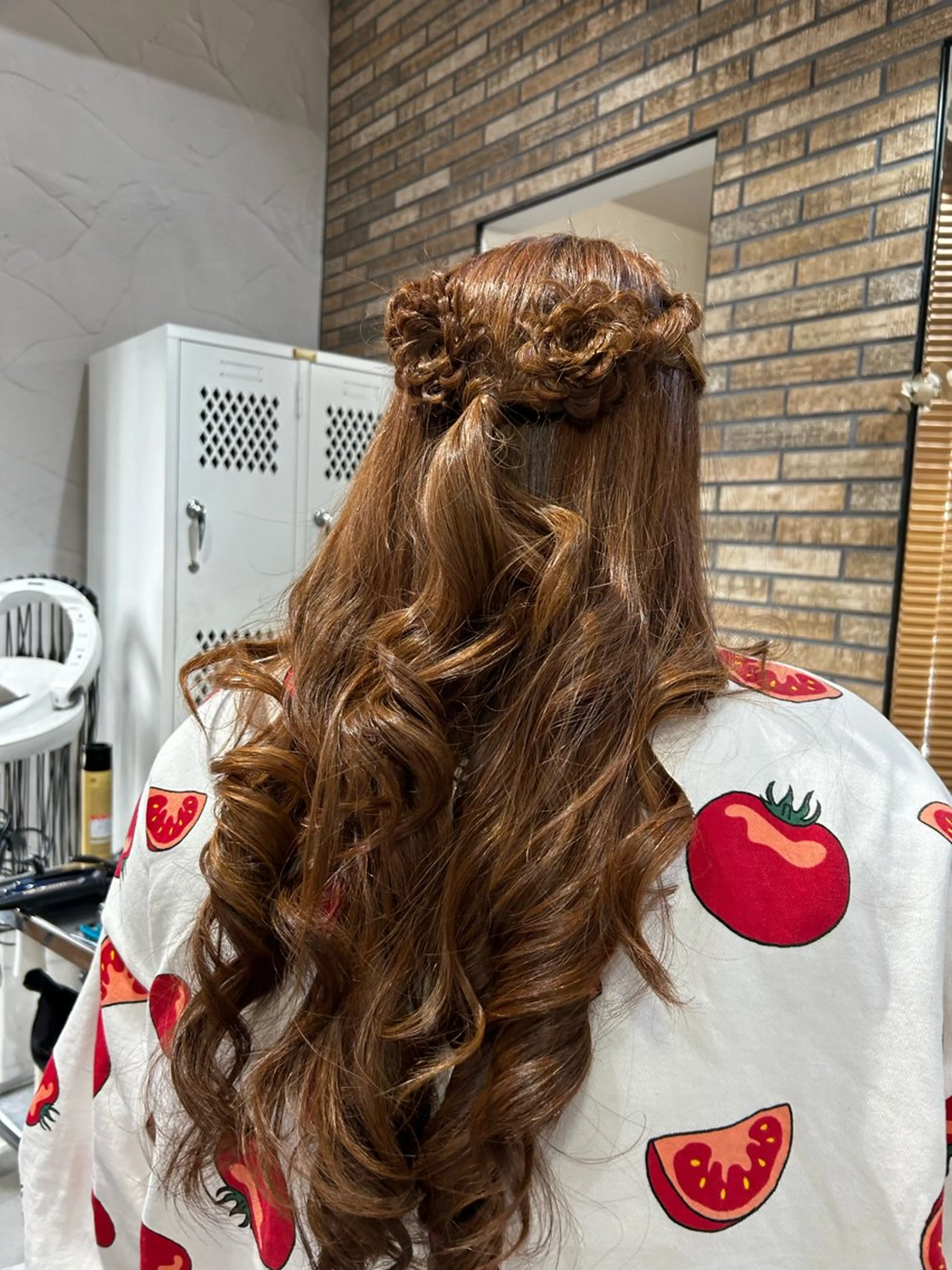 ロング ヘアアレンジ 🦄HITOMI 🦄MEMEのマツエク・マツパデザイン