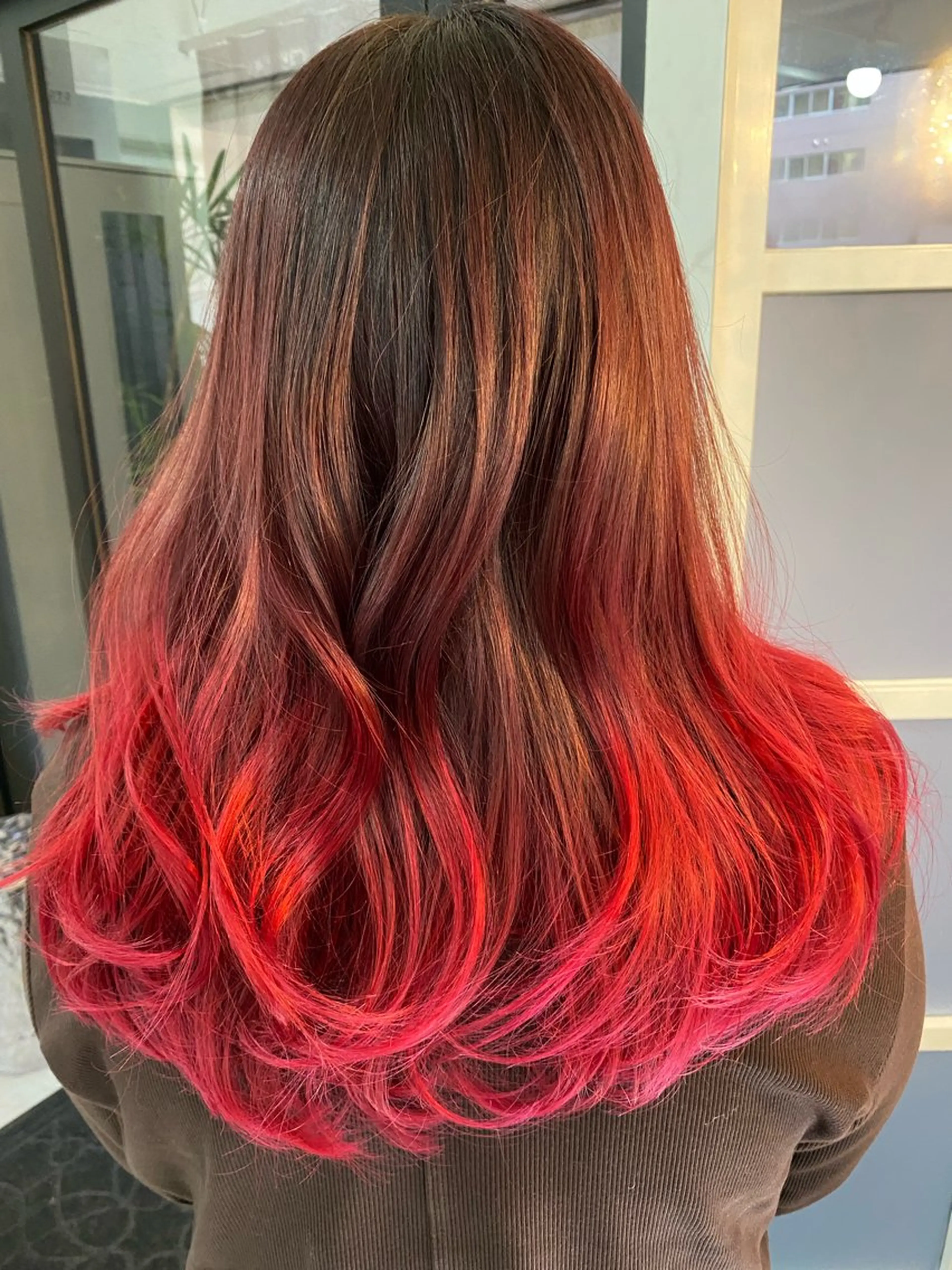 ロング カラー バレイヤージュ レイヤーカット ヘアカラー GILET by mad grammar所属・ニ平 剣士郎のヘアスタイル