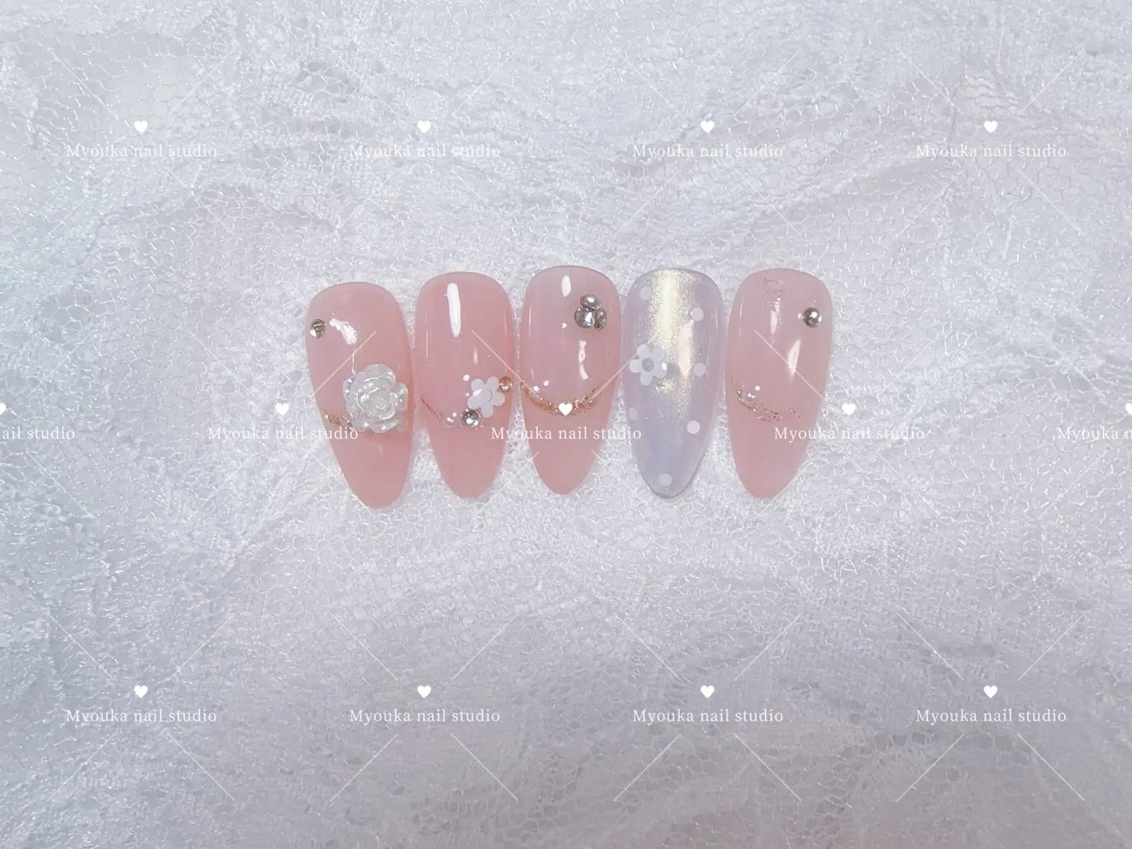 ネイル チークネイル 長さ出し フットネイル ジェルネイル グラデーション ハンドネイル ハンドケア Myouka所属・Myouka 板橋区大山駅前店のネイルデザイン