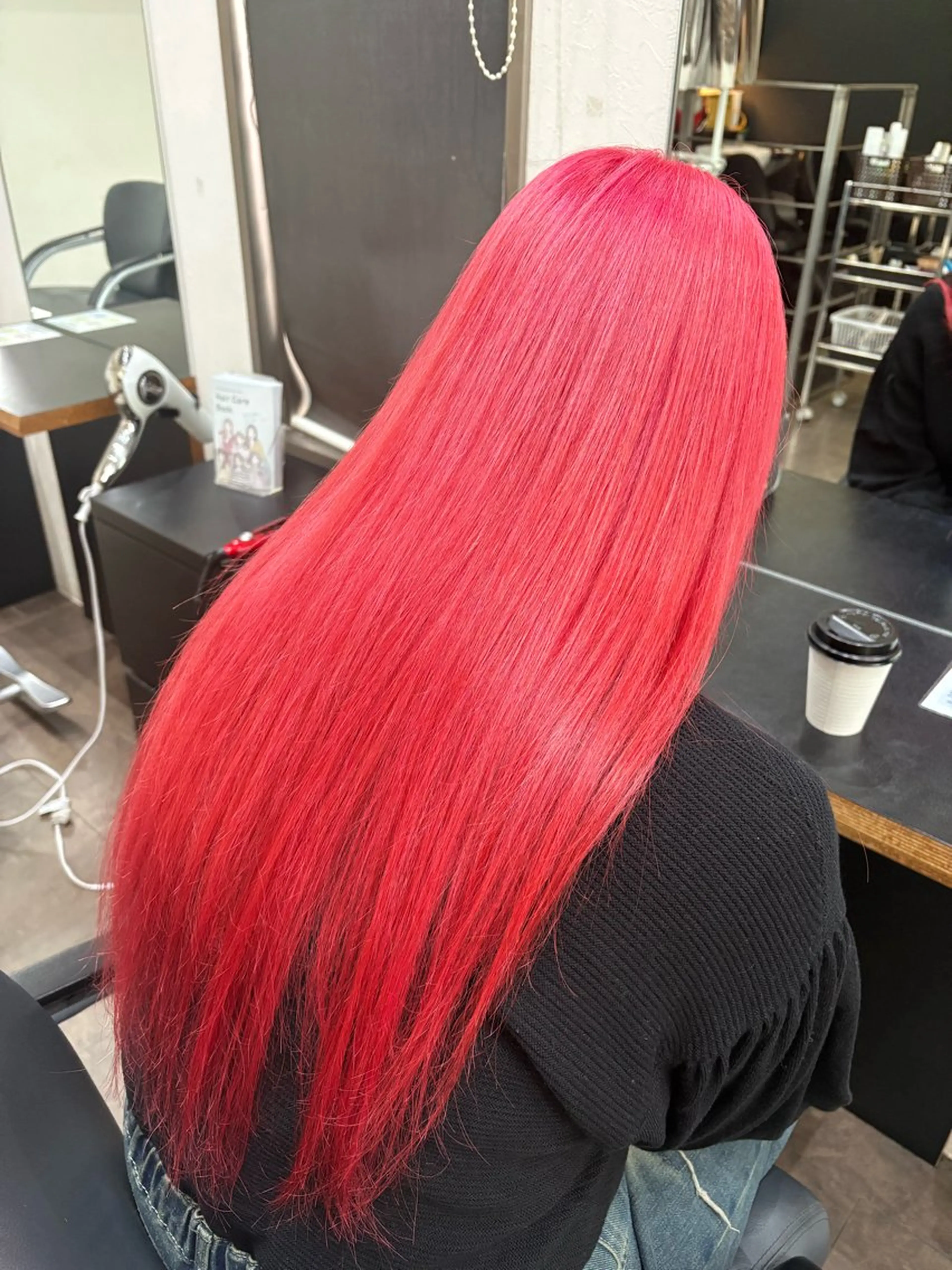 ロング ヘアカラー 中谷 あずみのヘアスタイル