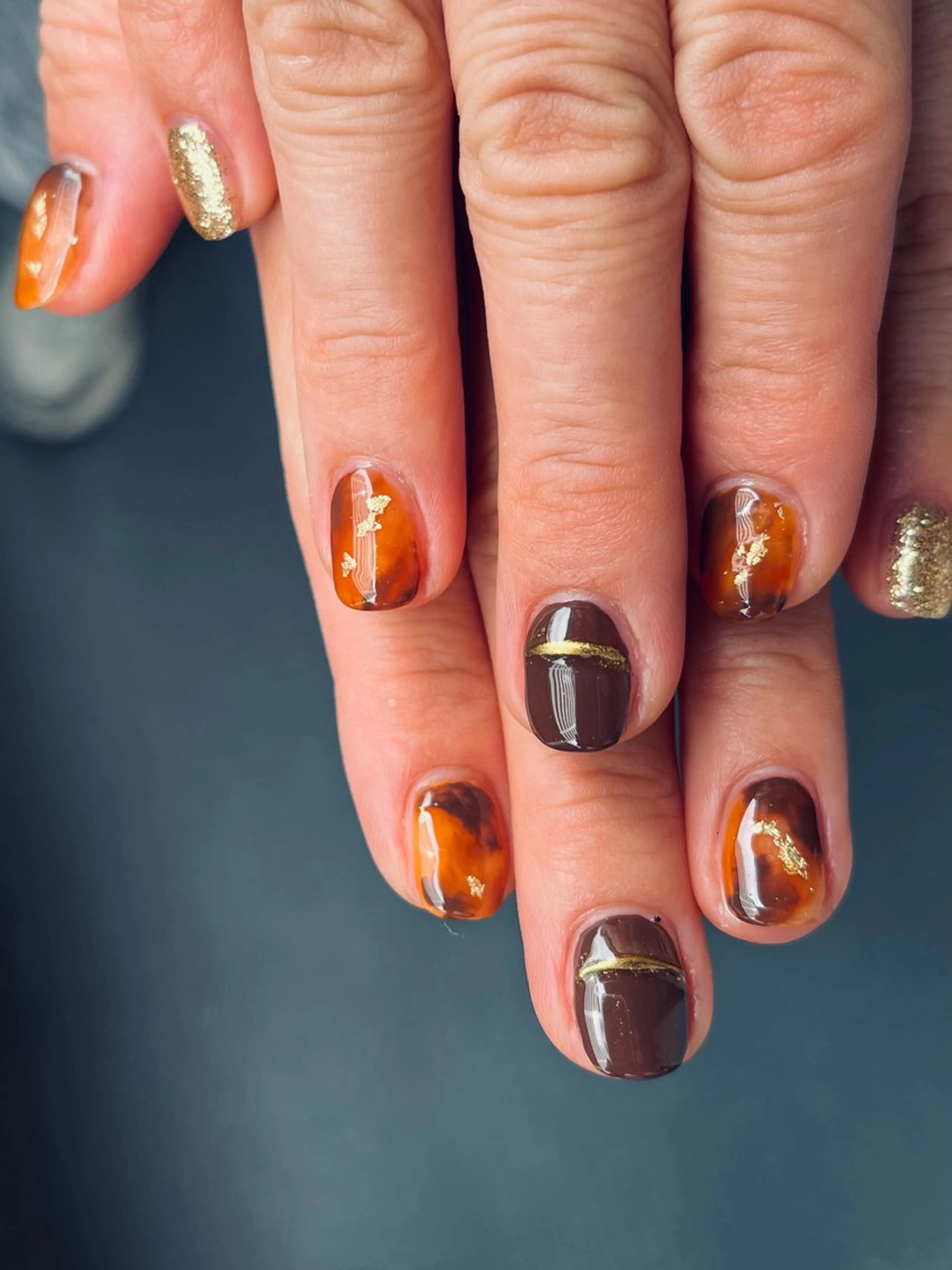 ネイル べっ甲ネイル ミラーネイル ネイルサロン HANAのネイルデザイン